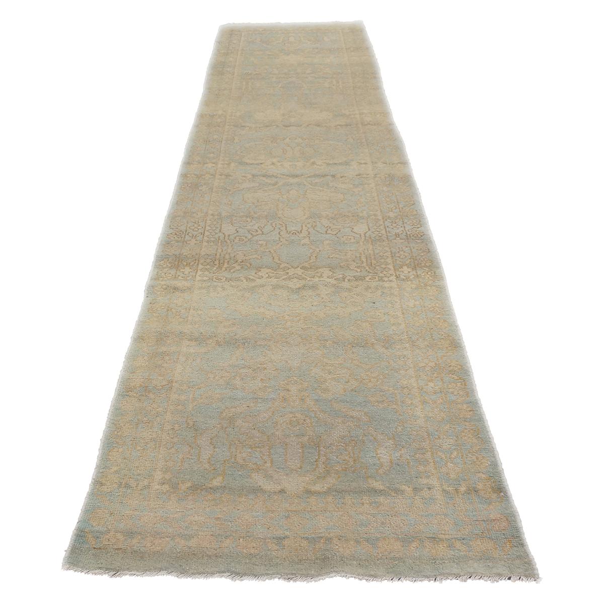 Condition: New

Origin: Afghanistan

Design: Sultanabad 

Actual Size: 2'8