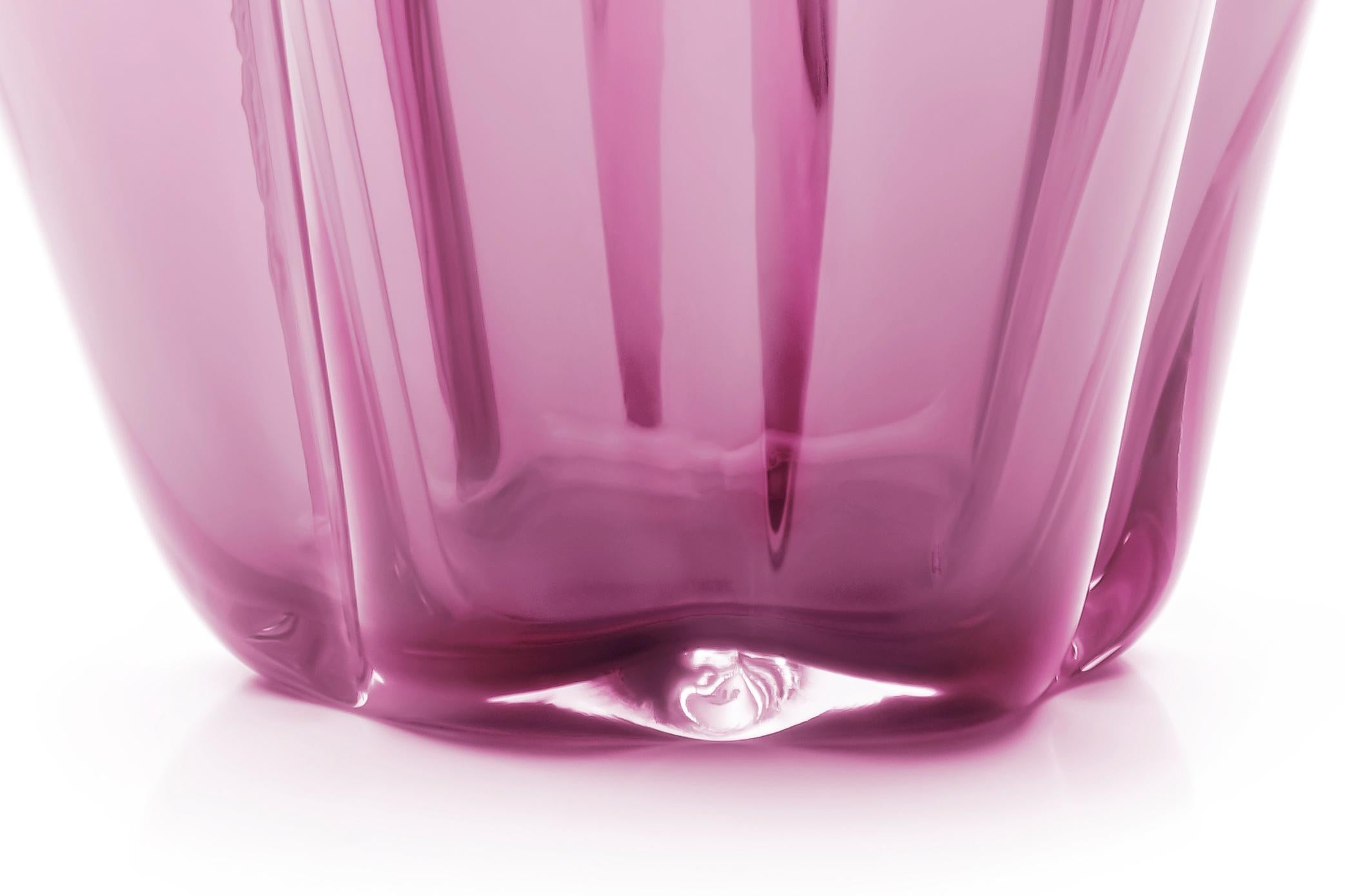 Moderne 21e siècle Alessandro Mendini Petit vase en verre de Murano Améthyste en vente