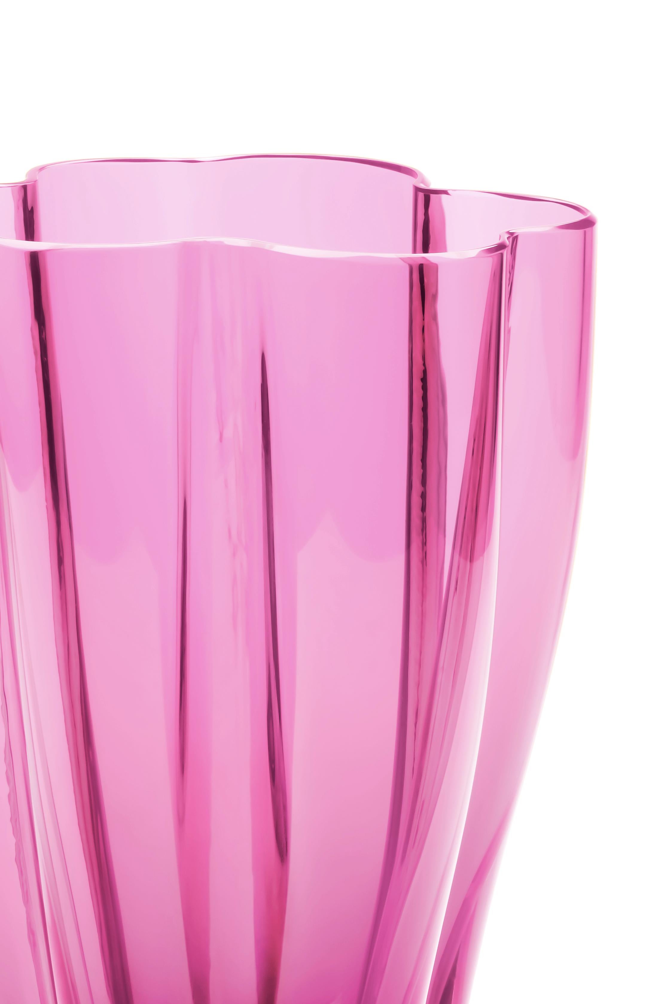 Fait main 21st Century Alessandro Mendini Murano Glass Small Vase Ruby en vente