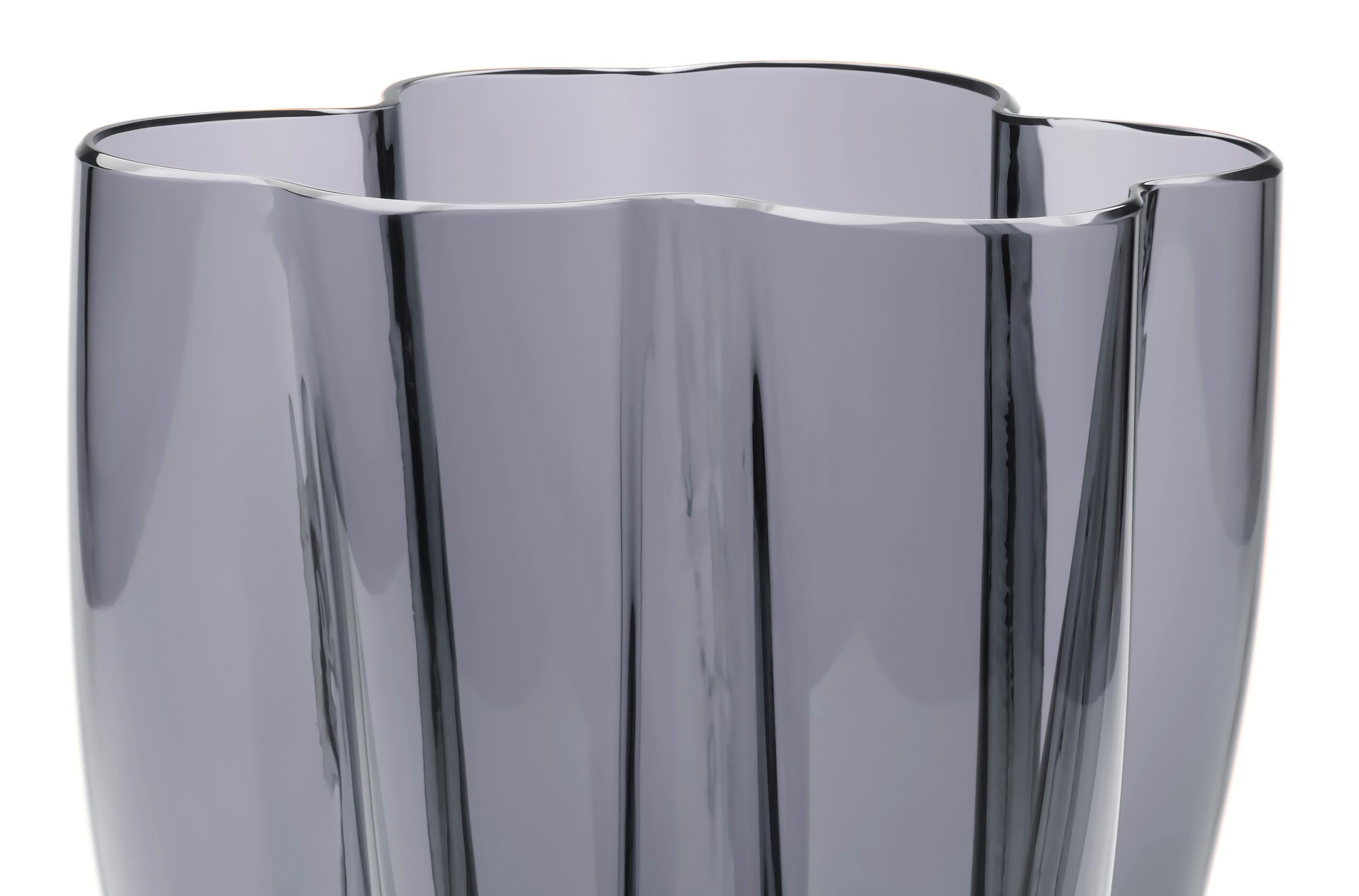 Moderne 21e siècle Alessandro Mendini Petit vase en verre de Murano Gris acier en vente