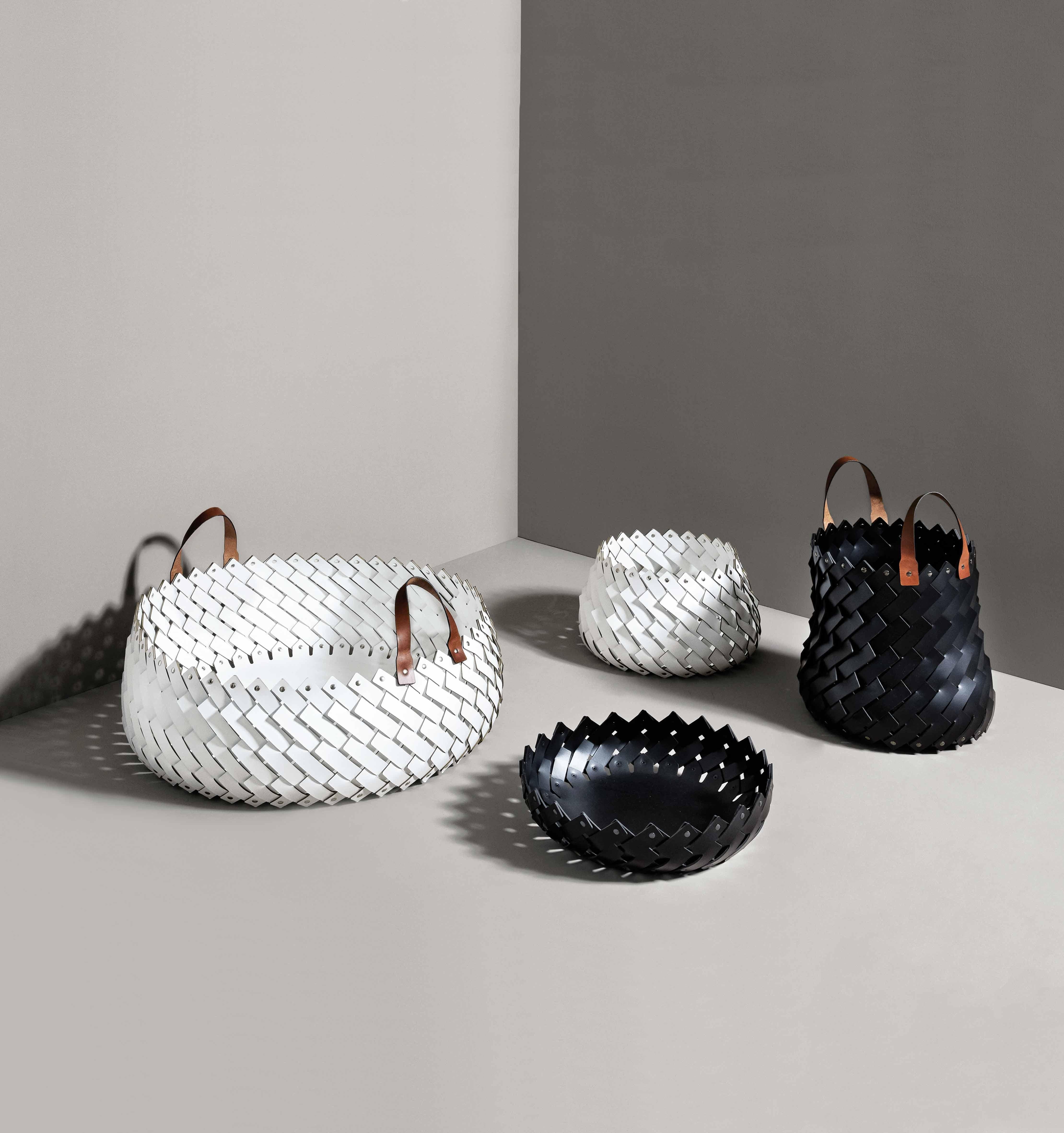 Part of the Almeria collection this Pinetti hand-woven basket made with eco-friendly washable and resistant material suitable also for outdoor use.

Perfect for shoes holders in your home or as a towel holder at the poolside and on the yacht sun