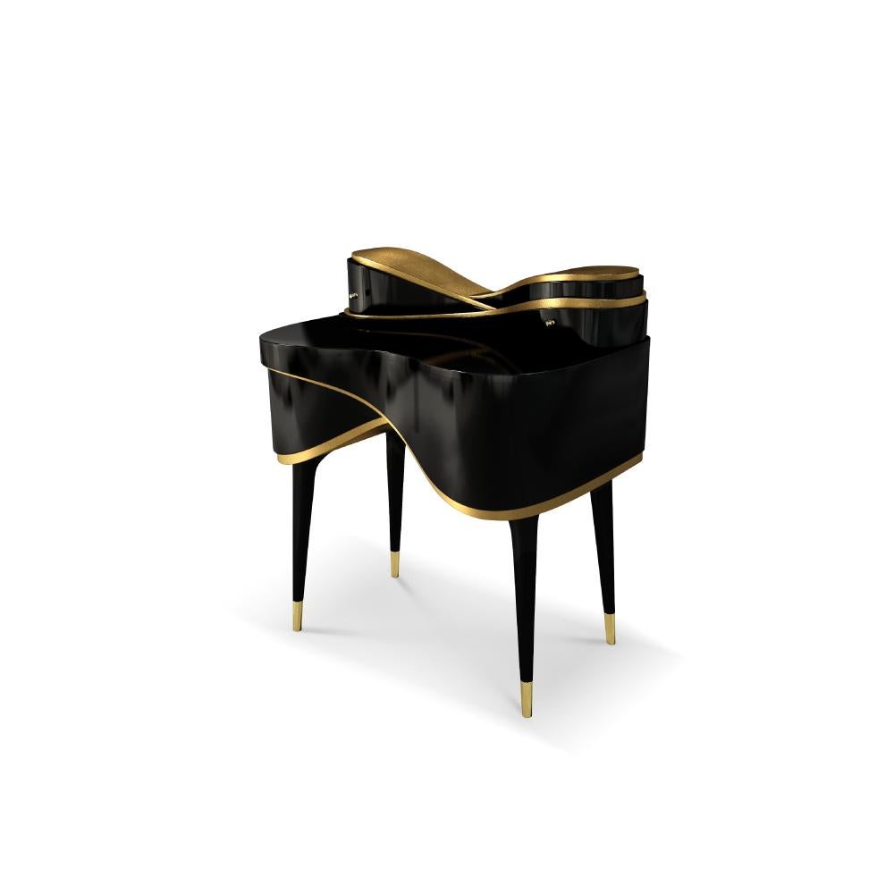 Portuguese 21st Century Amélie Nightstand Lacquered Wood Gold Leaf Polished Brass For Sale