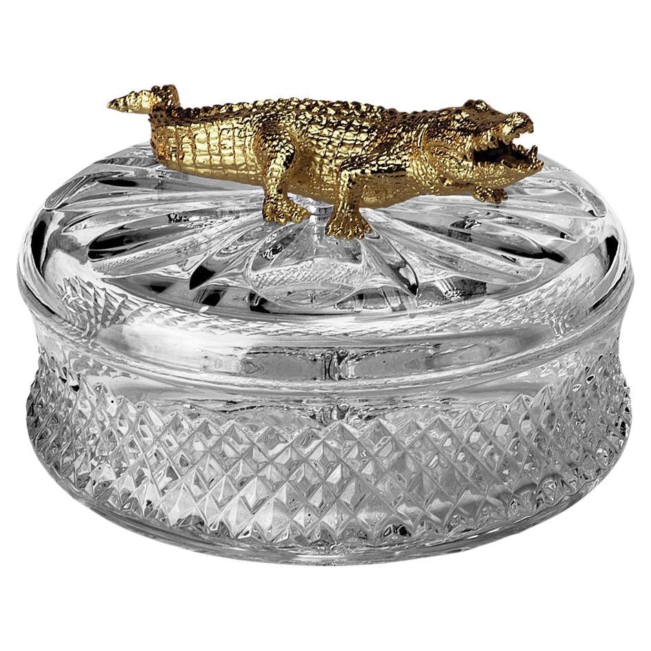 21e siècle, collection de boîtes pour animaux, boîte en cristal transparent avec crocodile en vente