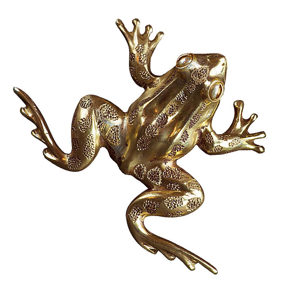 Boîte en porcelaine décorée d'or pur  avec Frog dans  laiton  Fabriqué selon la technique artisanale de la cire perdue avec une finition en or patiné. Chaque objet est fabriqué à la main et le soin apporté à chaque détail rend chaque objet unique en