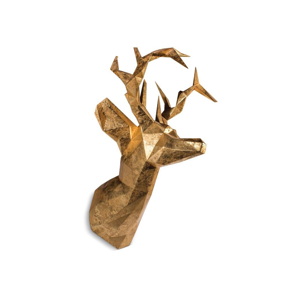 This geometric deer head is Malabar’s modern approach of the Classic taxidermy head mount. A tribute to the powerful animal whose strength lies in its antlers, the redesigning and simplifying of the Classic home decor accessory promises to become