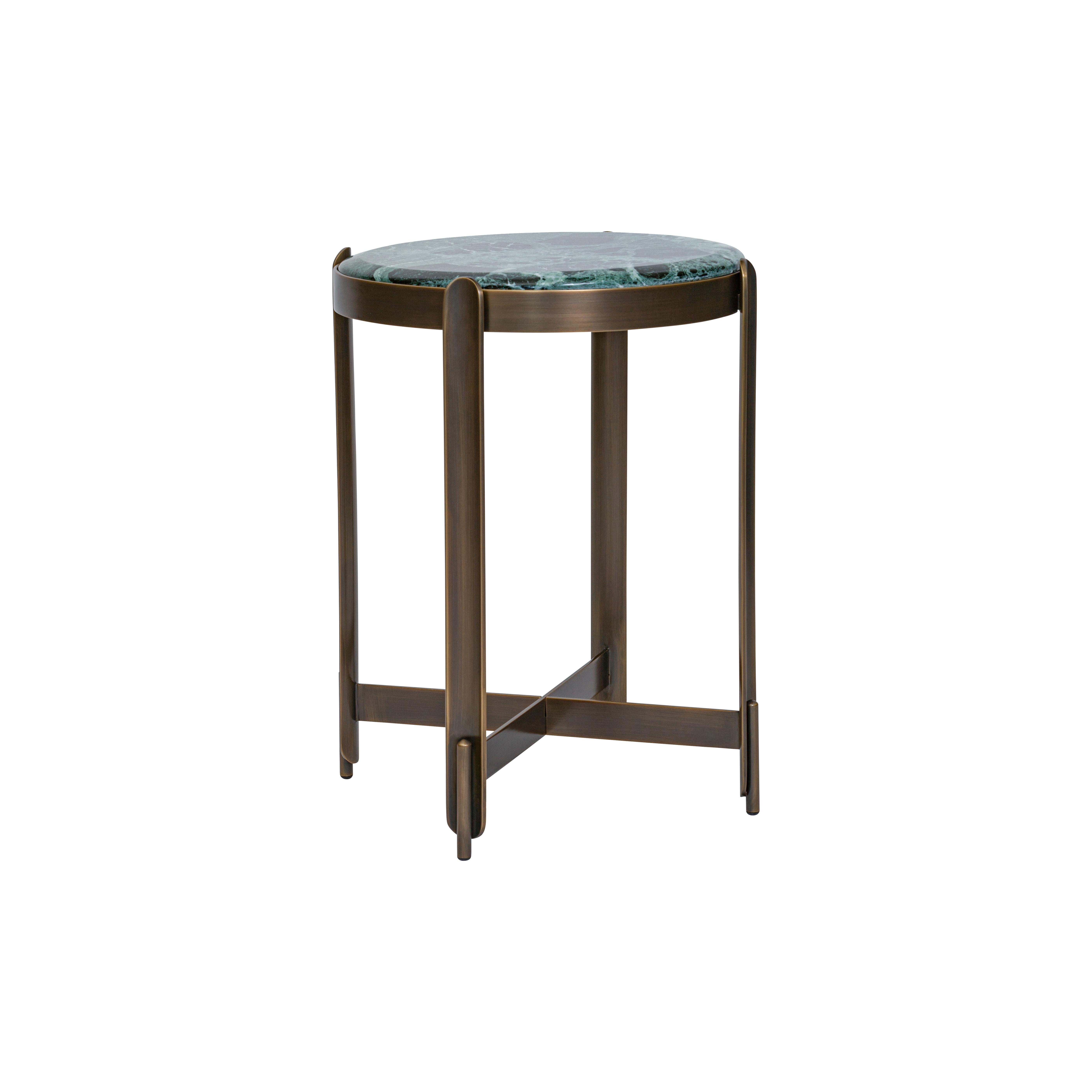 21st Century Art Déco Elie Saab Maison Alpine Green Bronzed Side Table, Italy

Named after its strategic position in interiors, the Zenith low tables and consoles add a refined and contemporary glamour to each room. Series of low tables, consoles