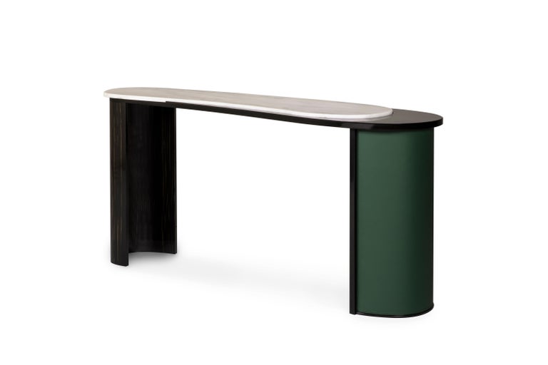 21st Century Contemporary Art Deco Style Castelo Console Macassar Ebony Dark Green Leather Handcrafted in Europe by Greenapple

Castelo console table embodies the numerous castles that played an important role in Portugal's historical past.

The