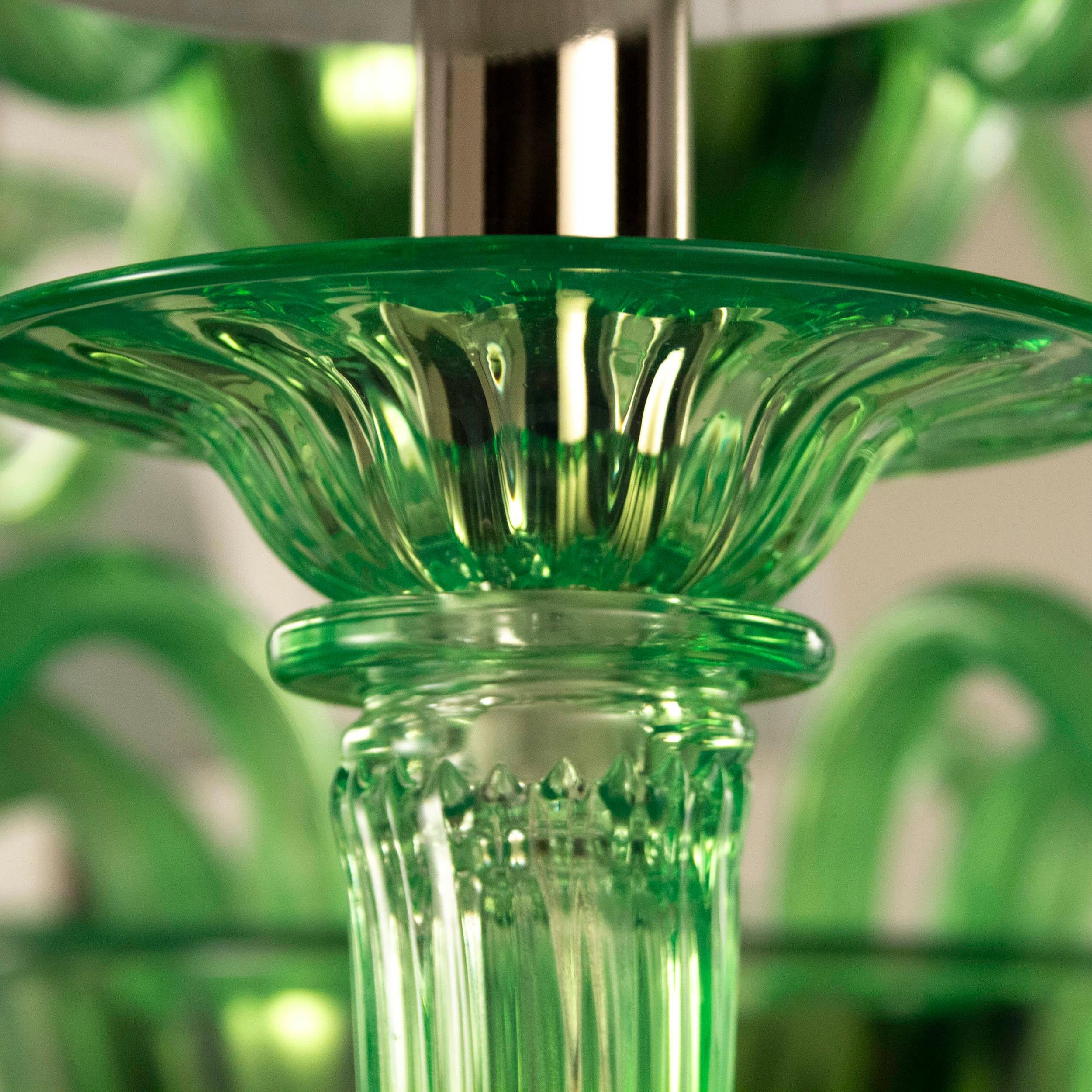 Artistico del 21° secolo  Lampadario 12+9+6 bracci in vetro di Murano verde di Multiforme in vendita 1