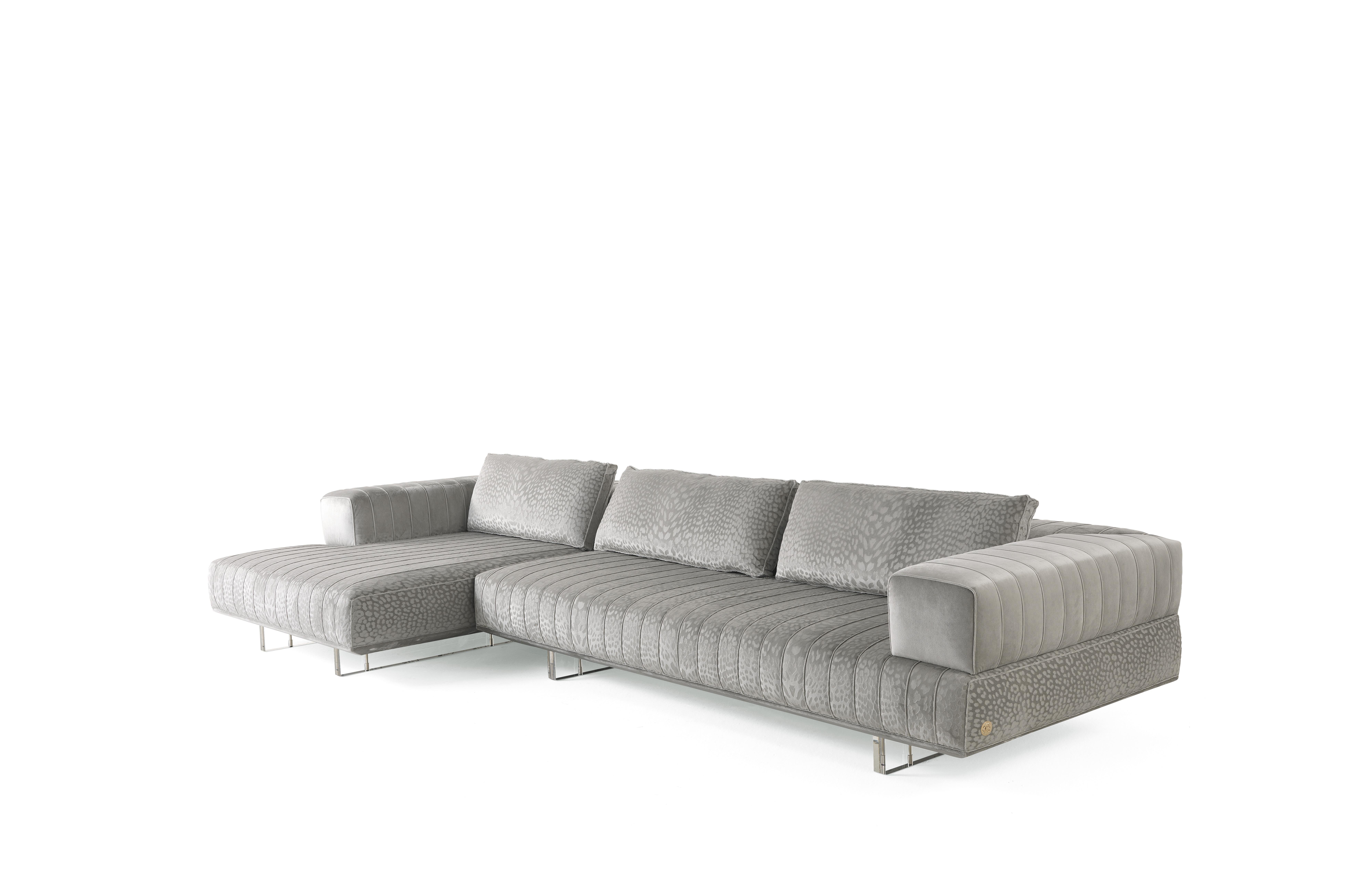 Italian 21st Century Aruba Modular Sofa in Fabric by Roberto Cavalli Home Interiors For Sale