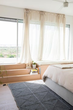 21st Century Asian Grey Black Outdoor Indoor 200x300 cm Handmade Rug