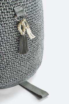 Pouf asiatico del 21° secolo grigio-nero per esterni-interni fatto a mano con seduta singola