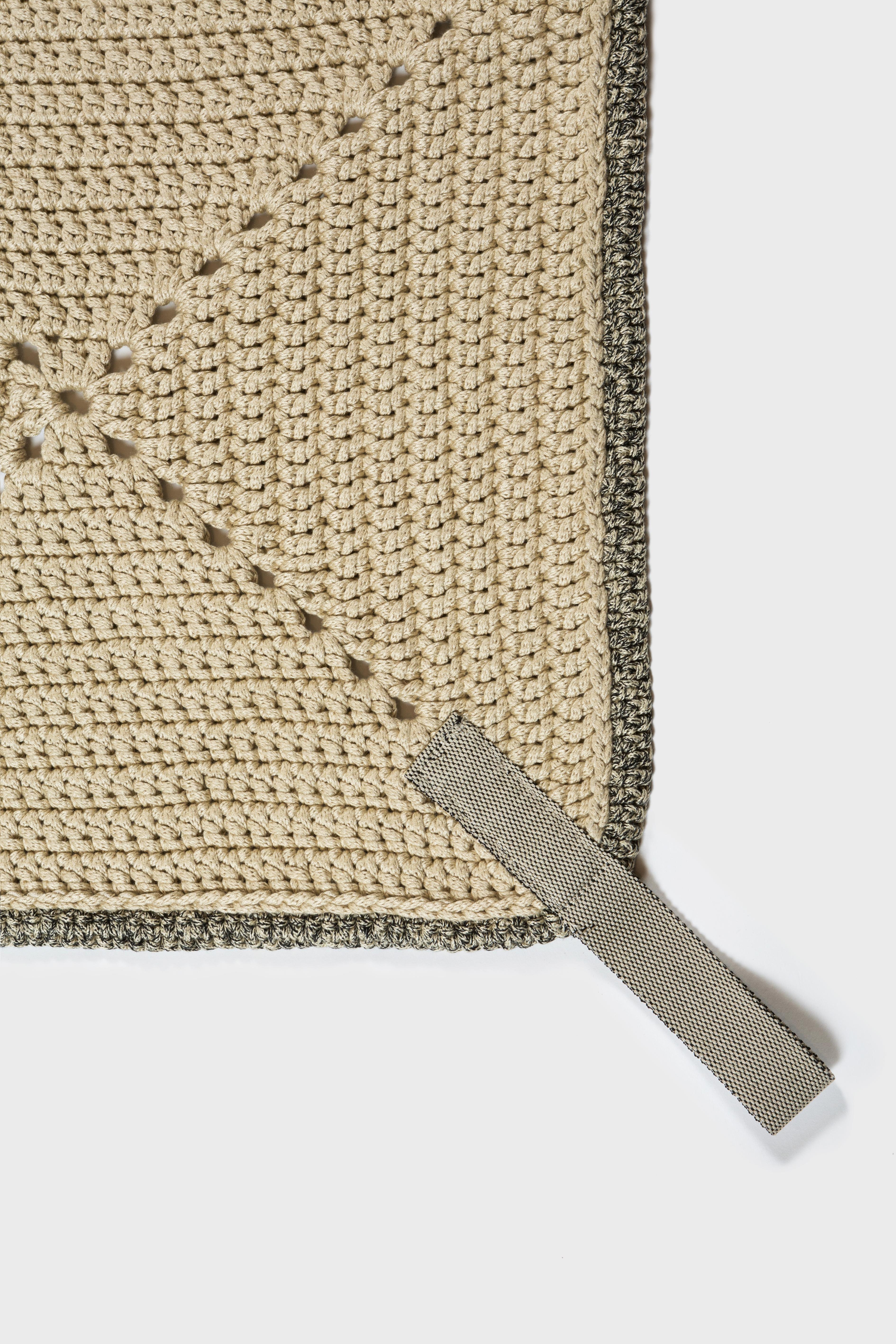 21st Century Asian Natural Cream Outdoor Indoor 150x200 cm Handmade Crochet Rug For Sale 4