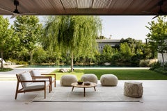 Asiatischer, handgefertigter Hocker in Creme für den Außenbereich, 21. Jahrhundert