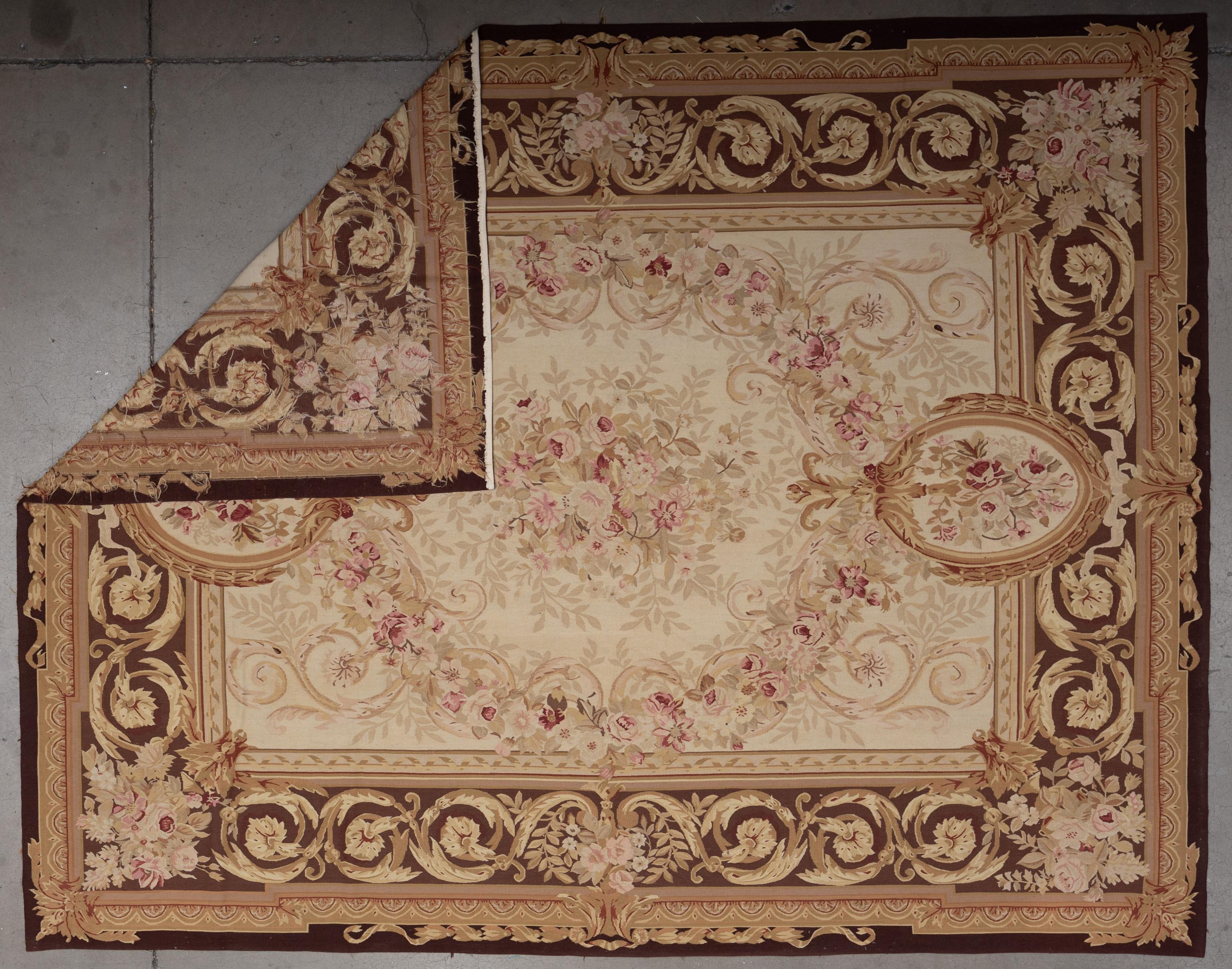 Tappeto Aubusson del 21° secolo In condizioni Nuovo in vendita a Paradise Valley, AZ