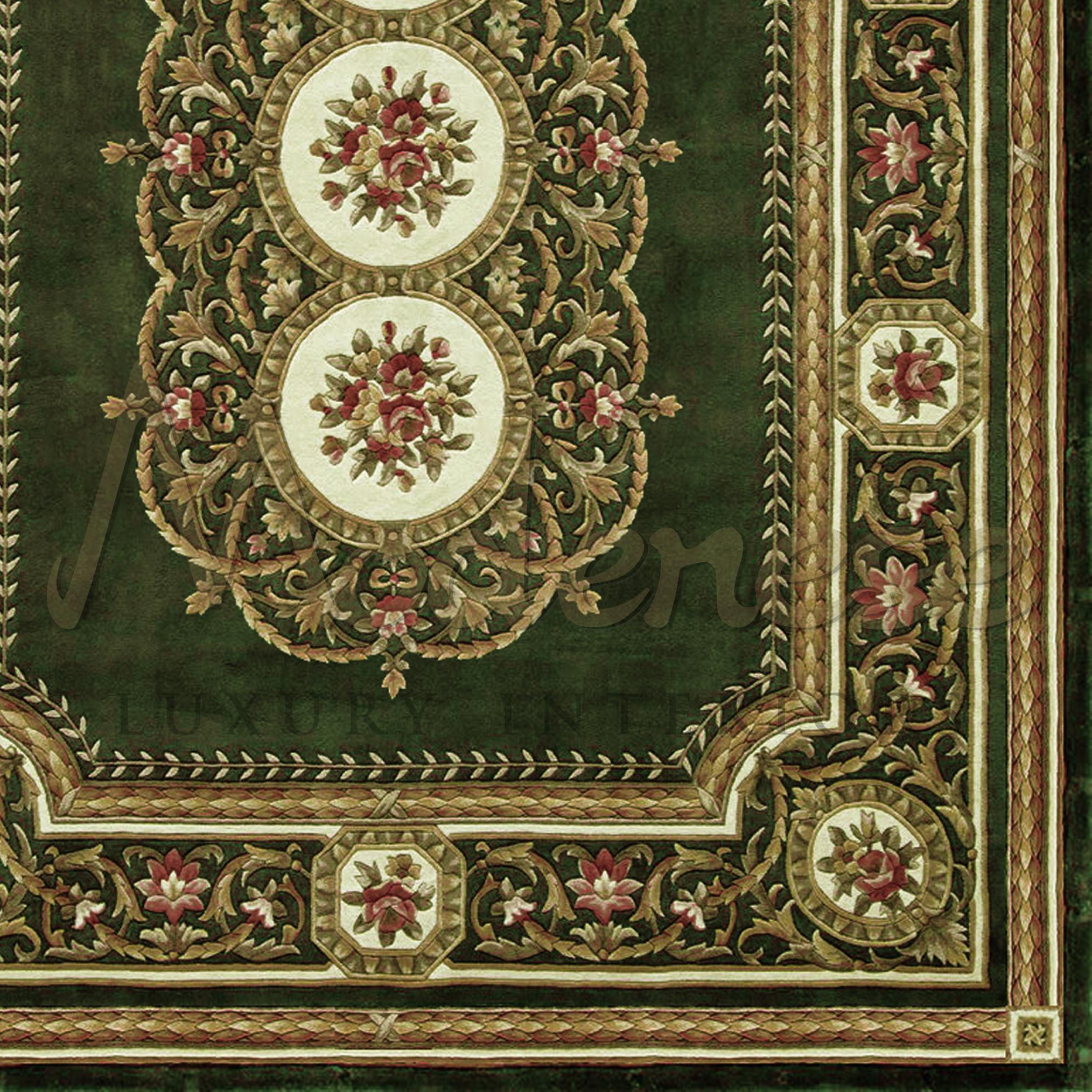 Italian 21st Century Bamboo Silk Handknotted Rug by Modenese Interiors, Persian Emerald For Sale
