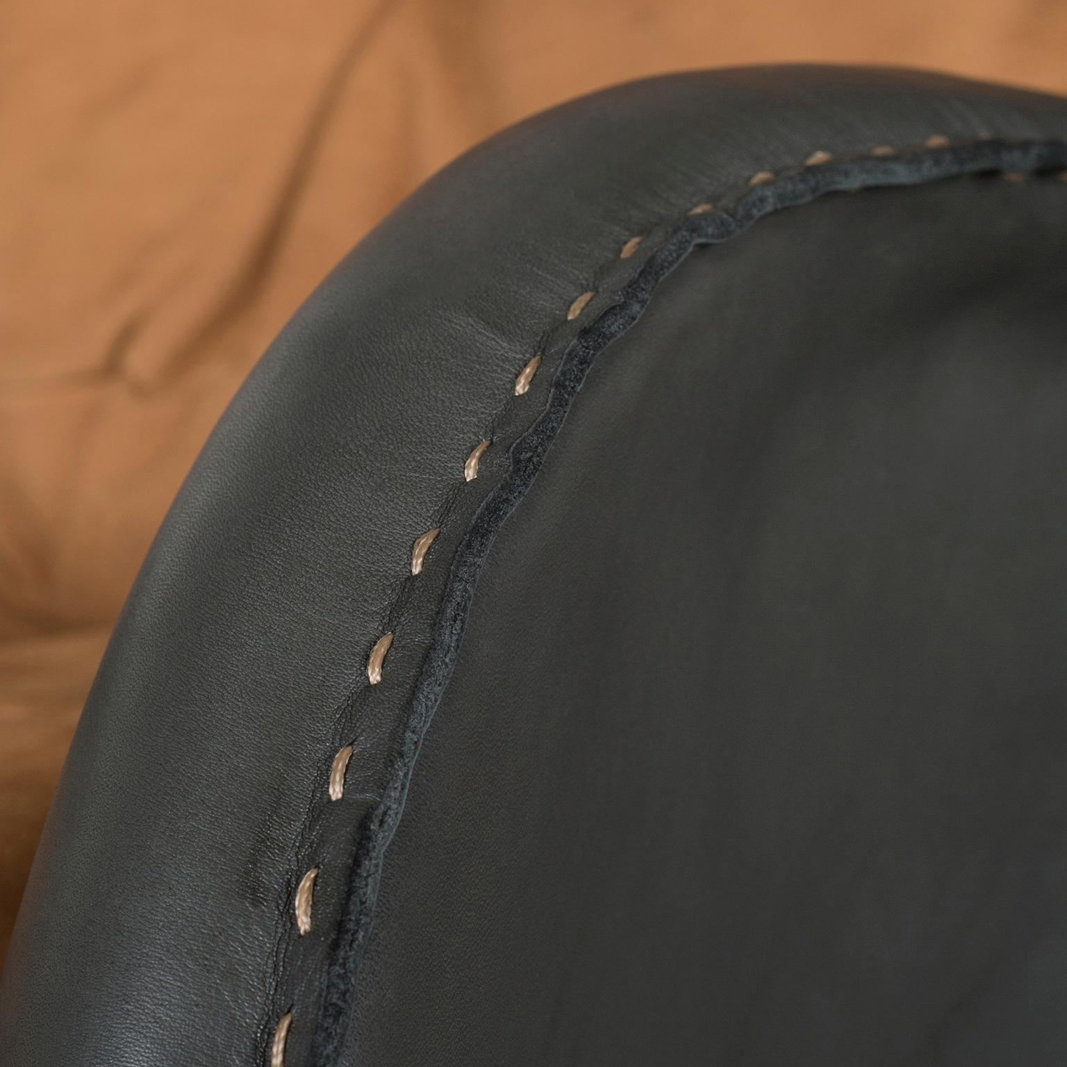 Modern Barao Armchair Velvet Italian Leather Handmade Portugal Greenapple For Sale 2
