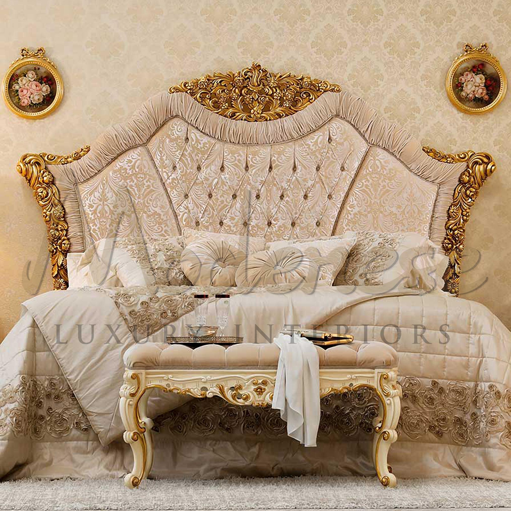 Italian 21st Century Baroque-Inspired Bright Bed Bench with Gold Leaf by Modenese For Sale