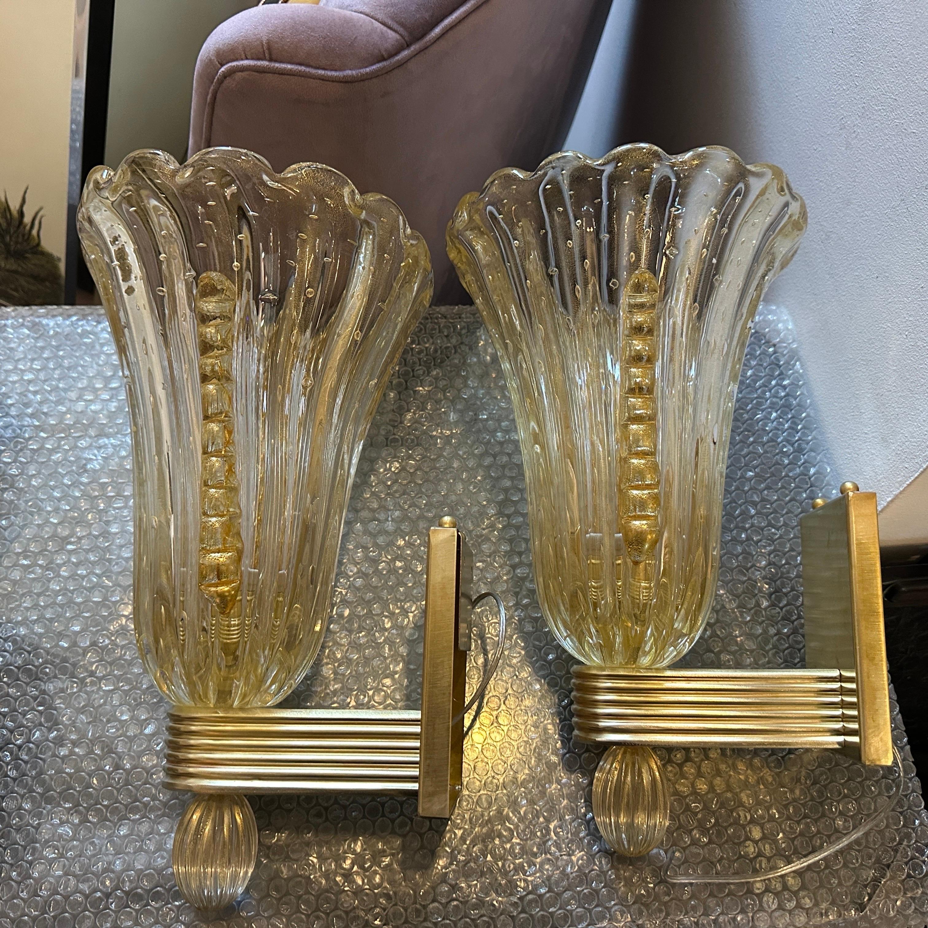 21st Century Barovier Style Modern Amber Murano Glass and Brass Wall Sconces For Sale 11