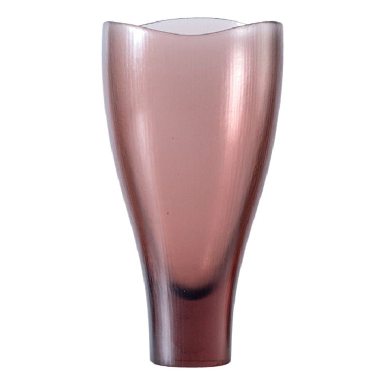 Petit vase Battuti/Cano du 21e sicle en Rosa Cipria de Tobia Scarpa en vente