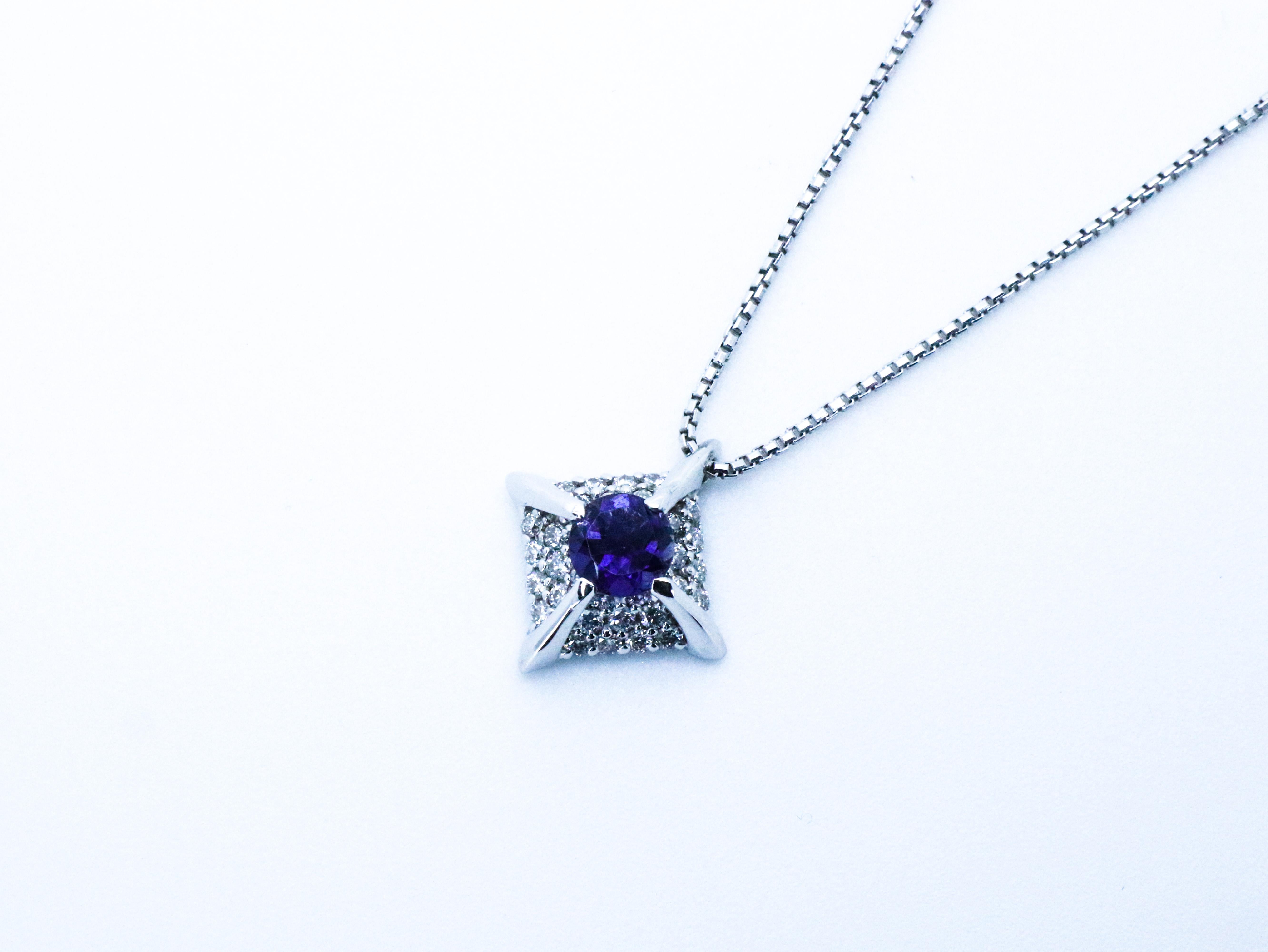 Vogue Awarded Diamond Blue Sapphire Cosmic 18K white Gold Made in Italy  Pendant In New Condition For Sale In Milan, IT