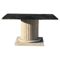 Table de jardin en pierre calcaire noire et grise du 21e siècle