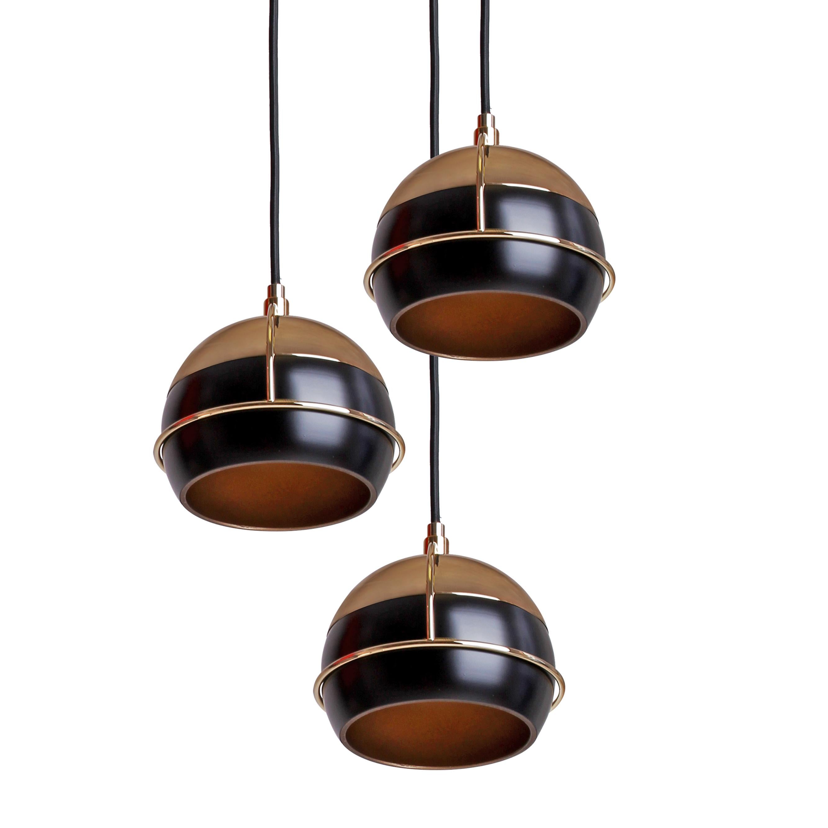 Contemporary 21st Century Black Widow III Pendant Lamp Brass Glass by Creativemary For Sale