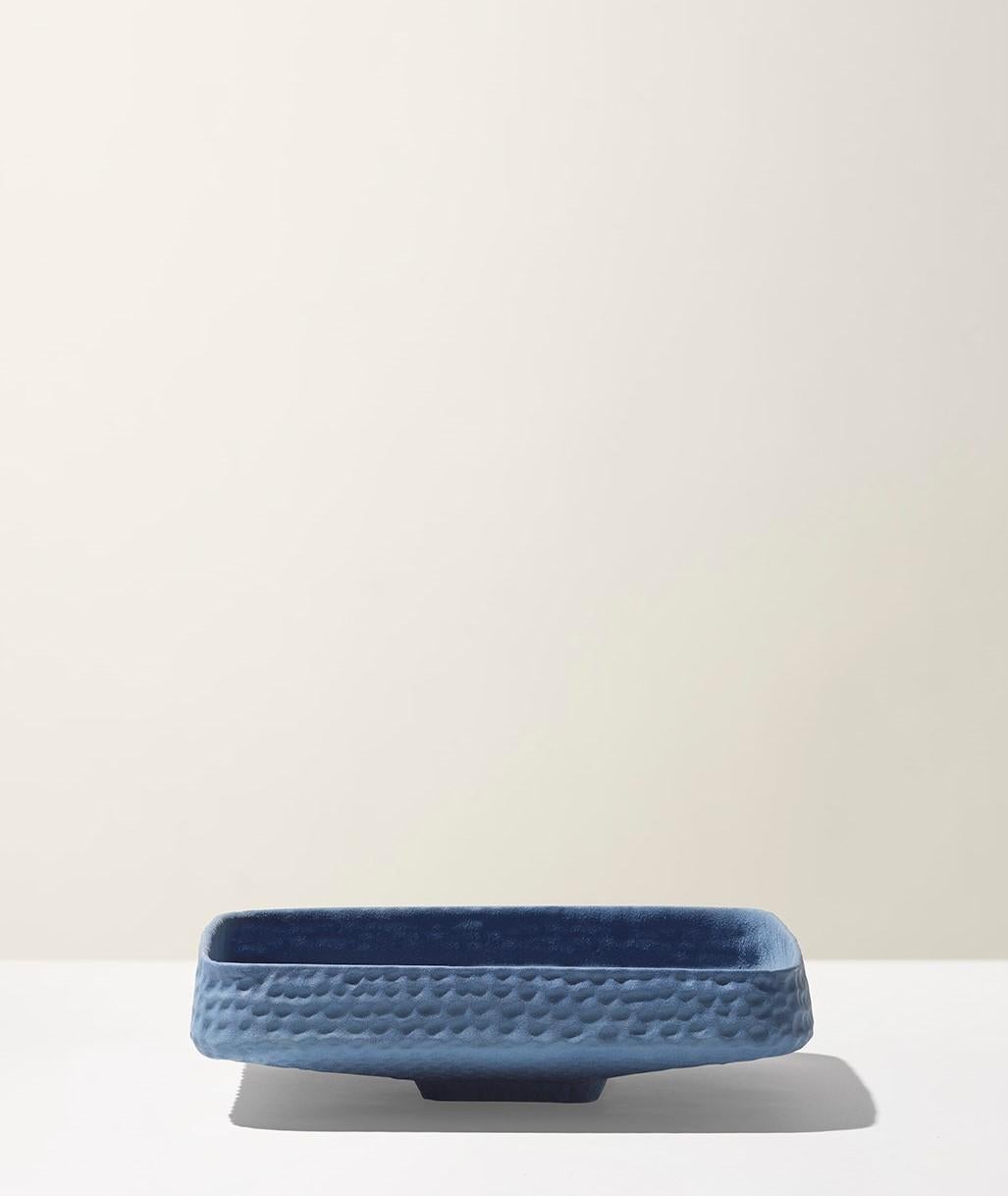 21st Century Blue Matt Hammered Bowl by Ceramica Gatti, designer A. Anastasio In New Condition For Sale In Faenza, IT