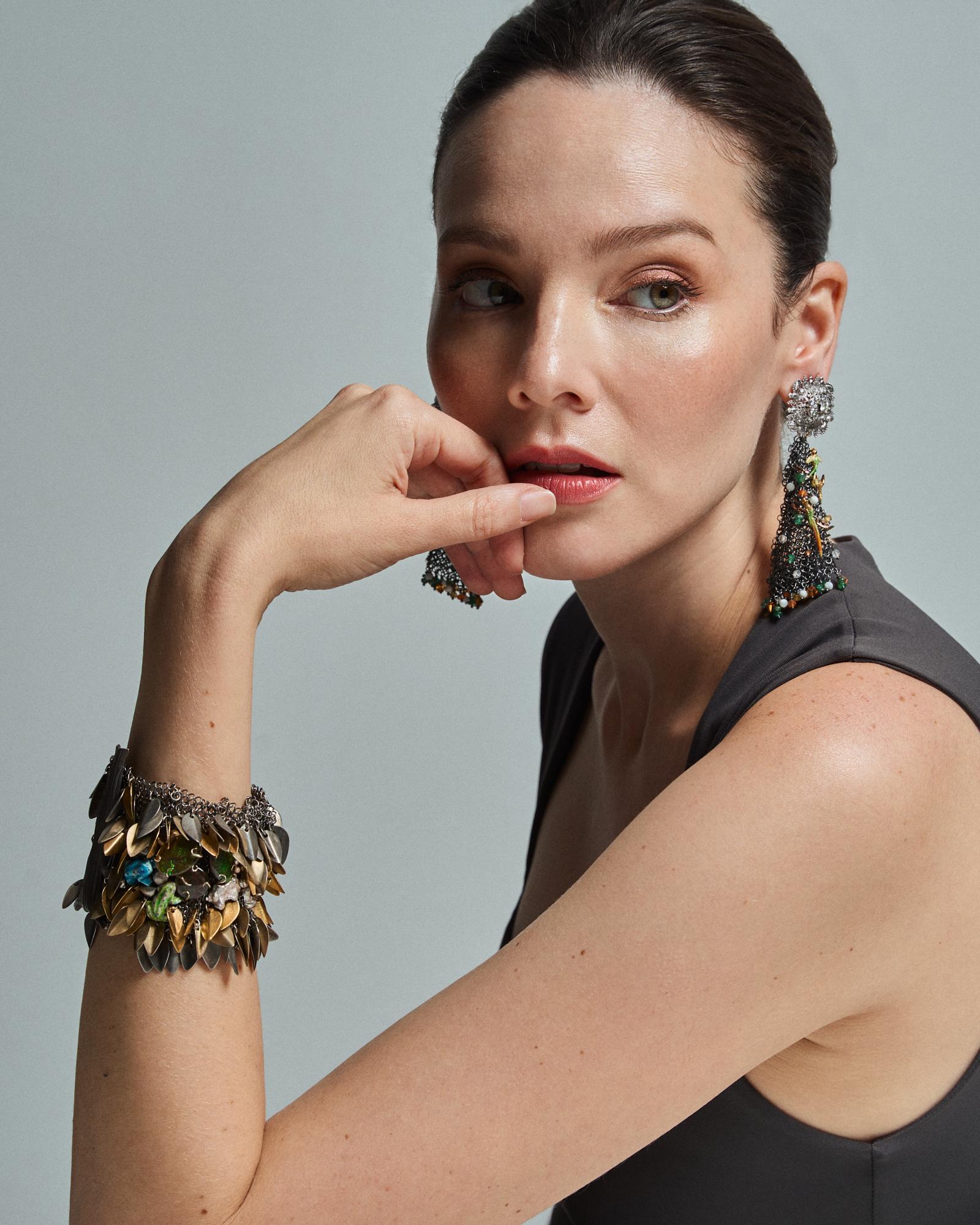 21st Century Bracelet Silver Mesh 18k Yellow Gold Ammolite Diamonds Frogs Leaves For Sale 11