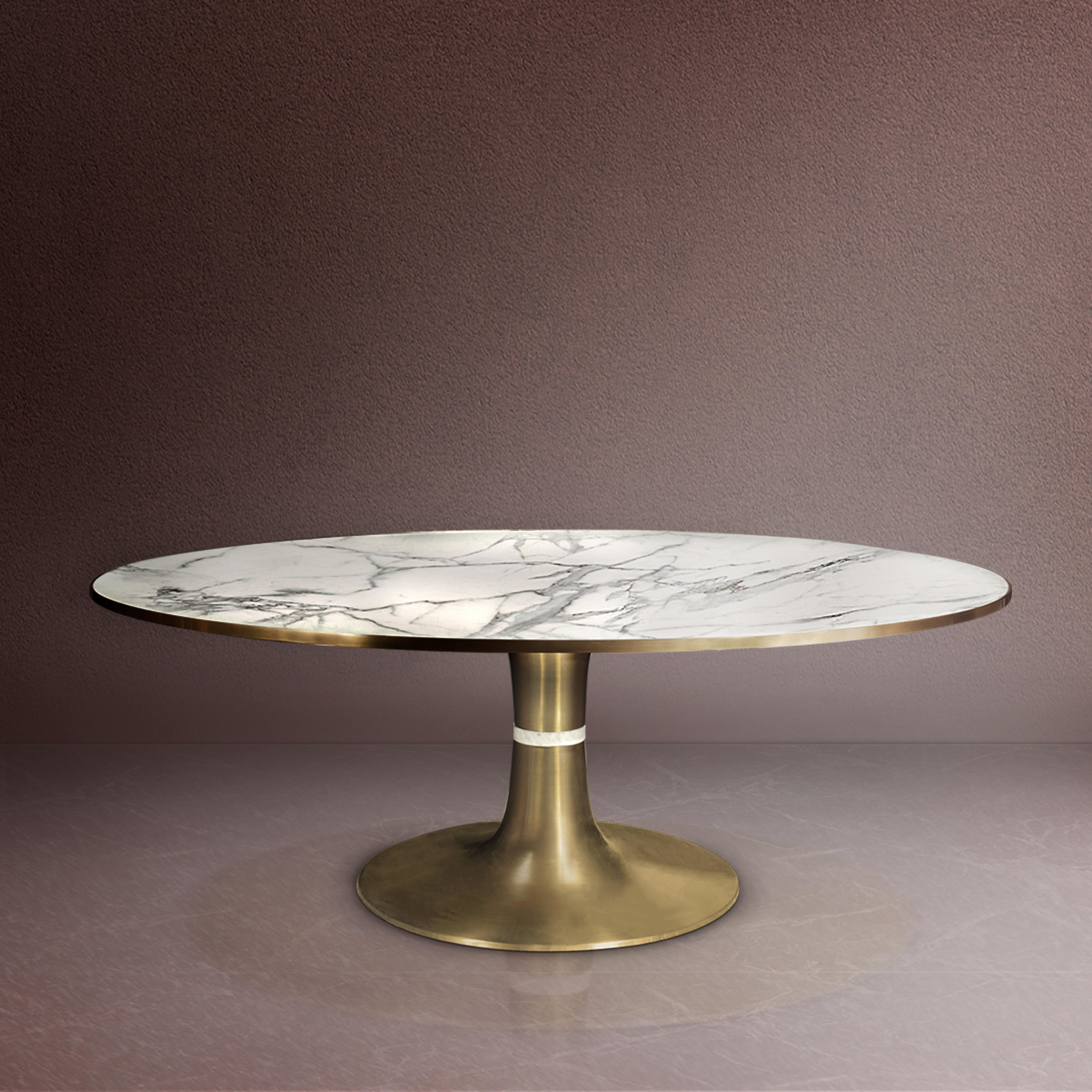 Table de salle à manger Caddo du 21e siècle en laiton et marbre Calacatta fabriqué au Portugal par Porus en vente 1
