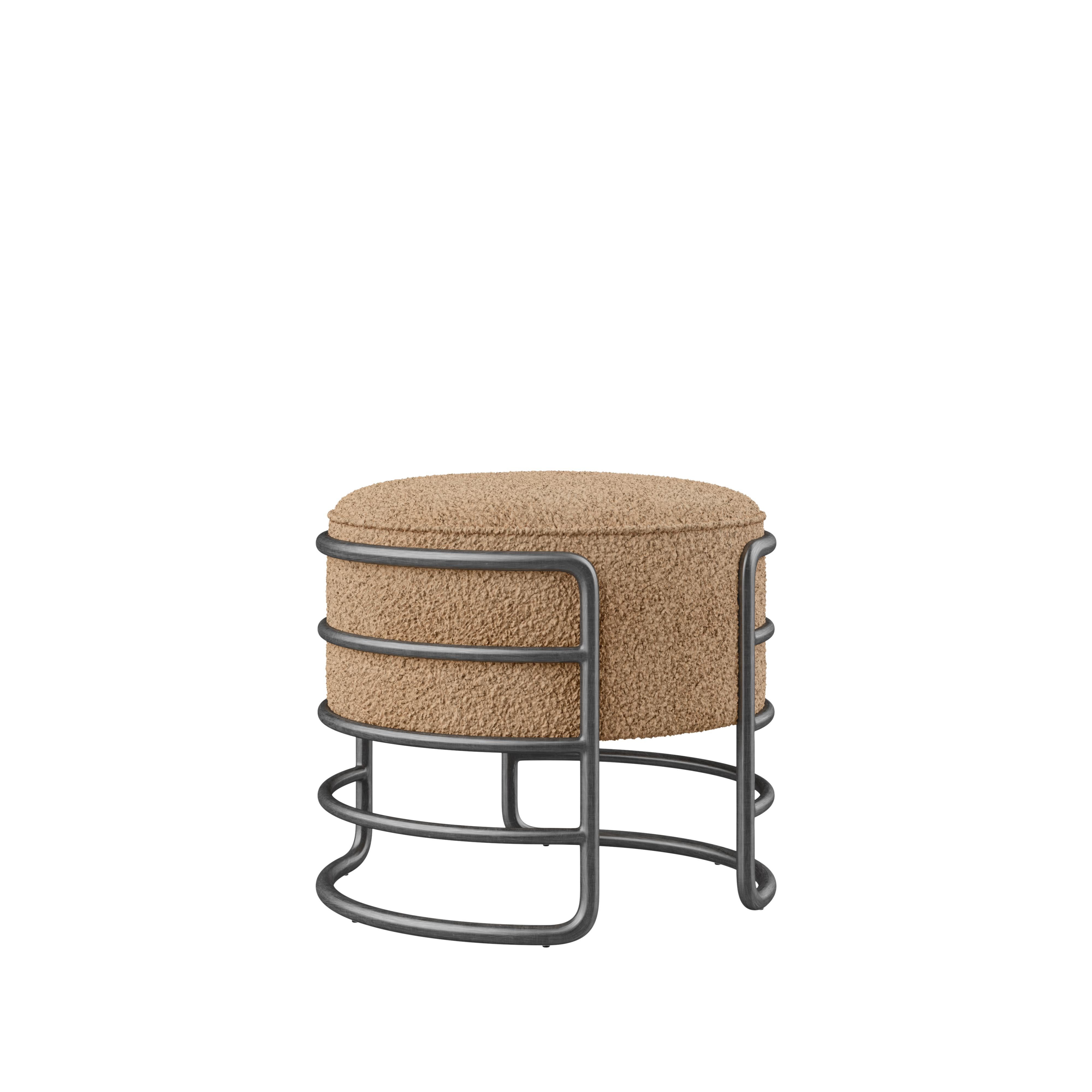 21st Century Brass Eero Stool Linen By Porus Studio In New Condition For Sale In RIO TINTO, PT