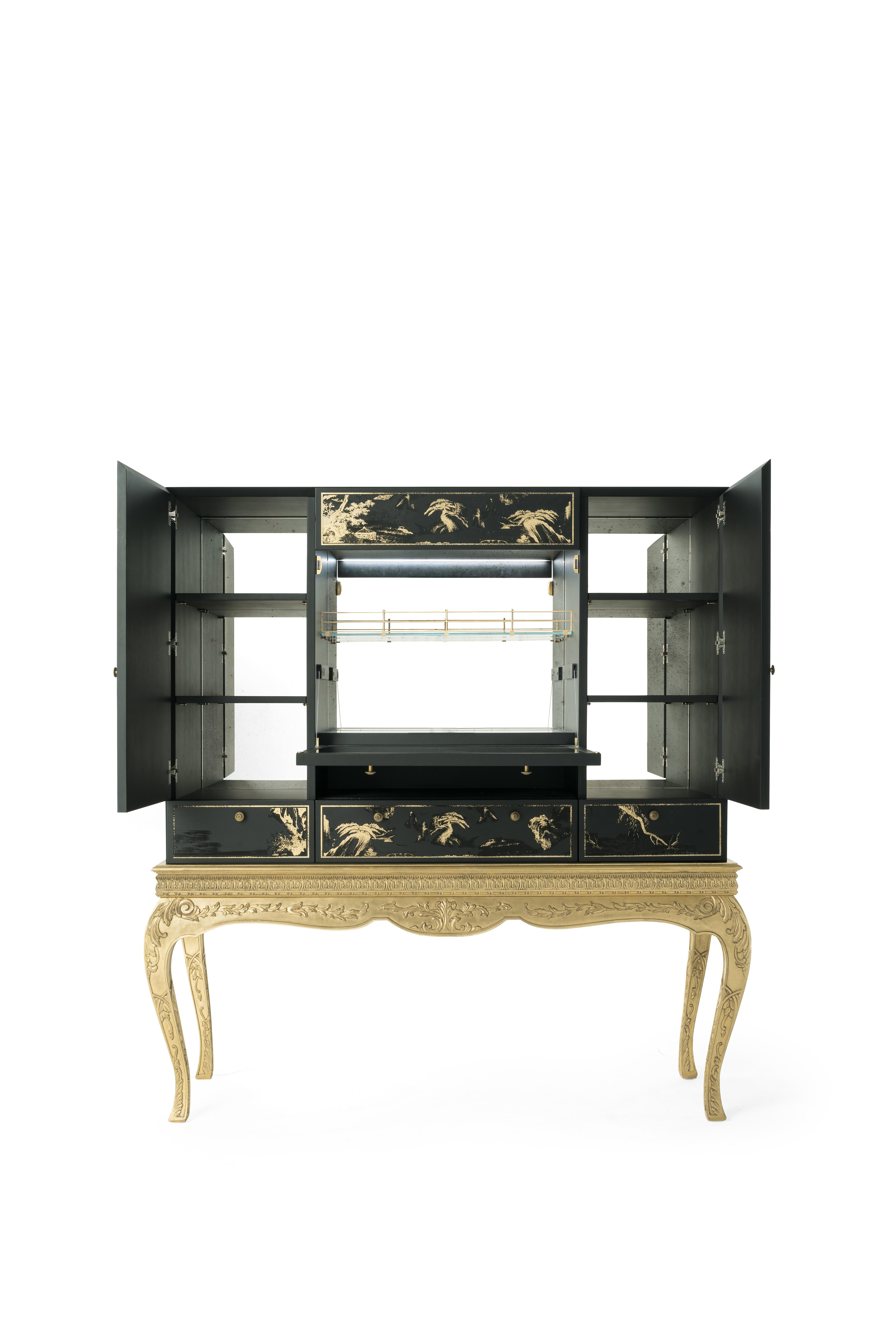 21st Century Brocart Bar Cabinet with Gold Leaf Laser Engraved Lace Decoration For Sale 1