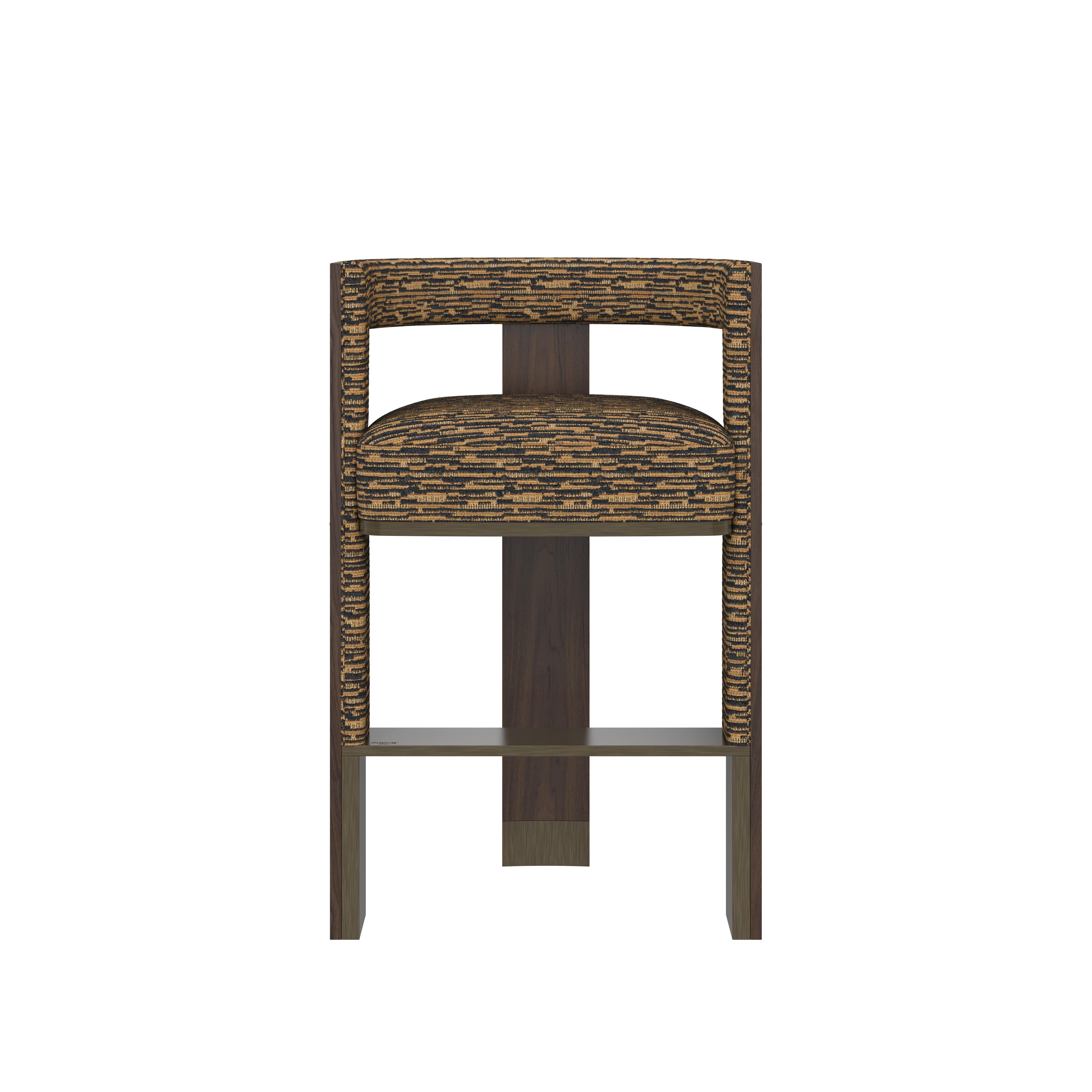 Brooklyn bar chair is one of the newest pieces designed by Porus Studio. 
Since its construction, the Brooklyn Bridge become an icon of New York City. Connecting Manhattan 
to New York, It was the first fixed crossing across the East River. The