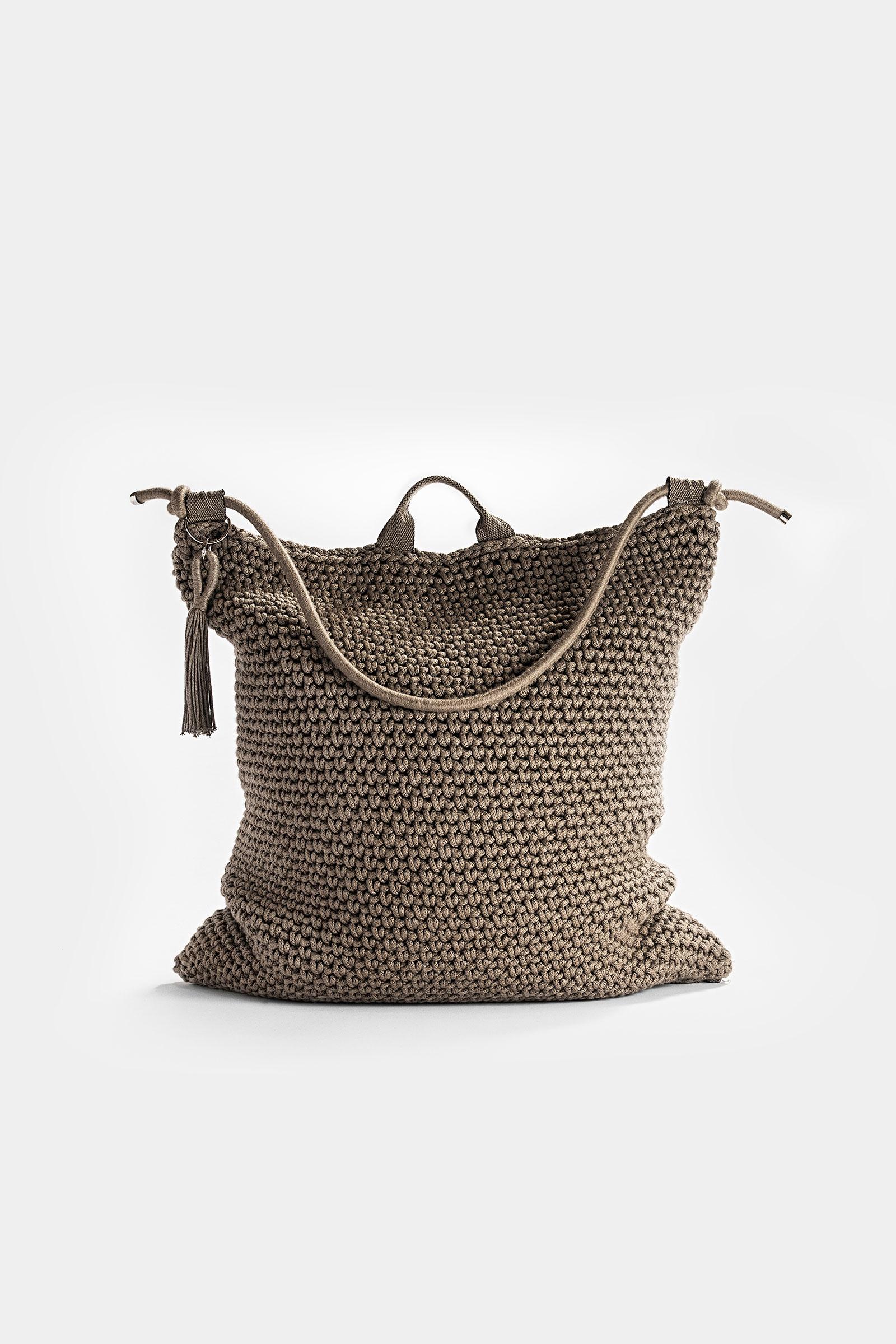 Hand-Crafted 21st Century Brown Black Outdoor Indoor Rug, Bag Cushion, and Double Cushion Set For Sale