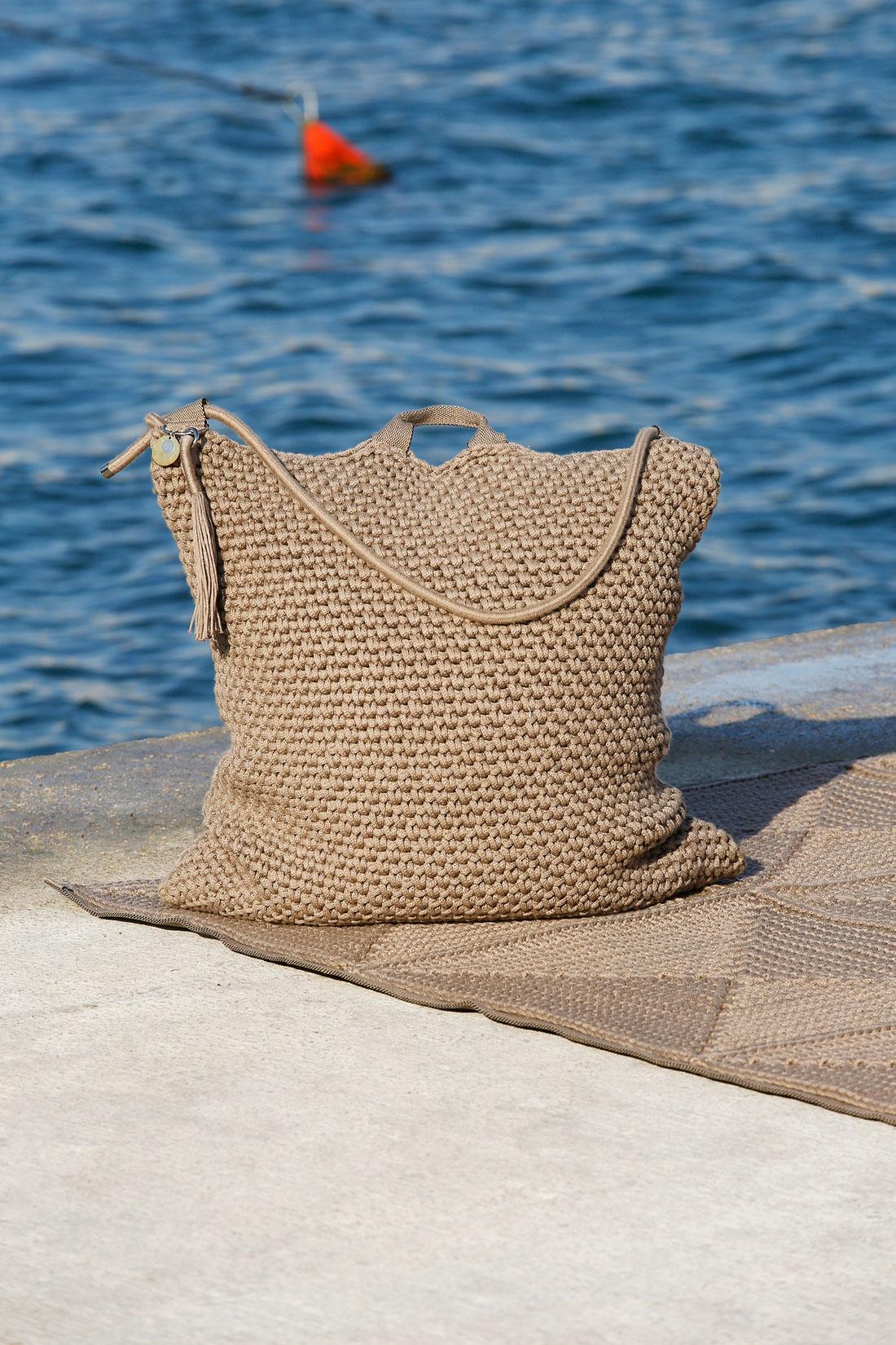 Metal 21st Century Brown Black Outdoor Indoor Rug, Bag Cushion, and Double Cushion Set For Sale