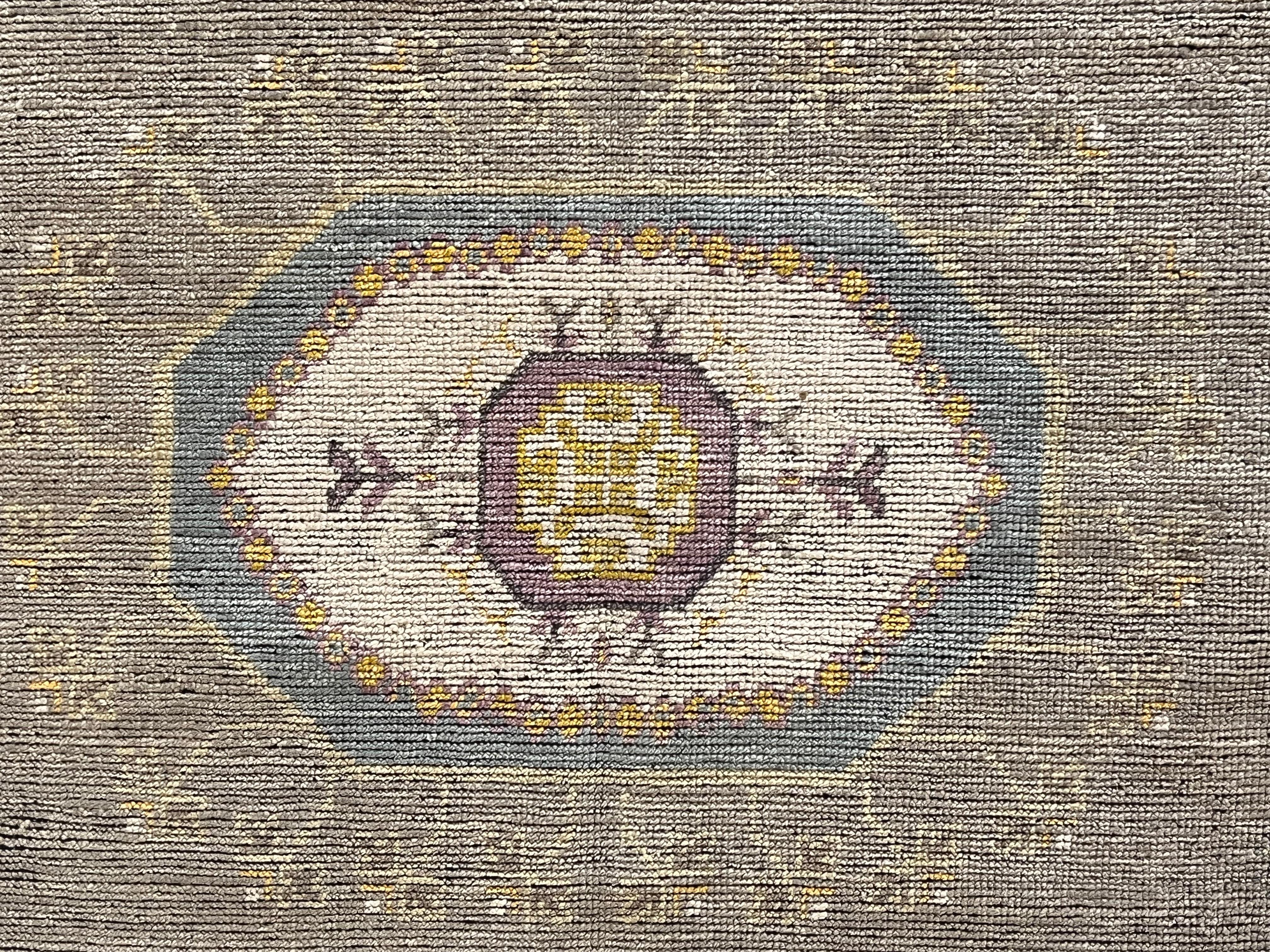 21e siècle Brun Jaune Bleu et couleurs claires Design turc et Khotan, 2021 en vente 1