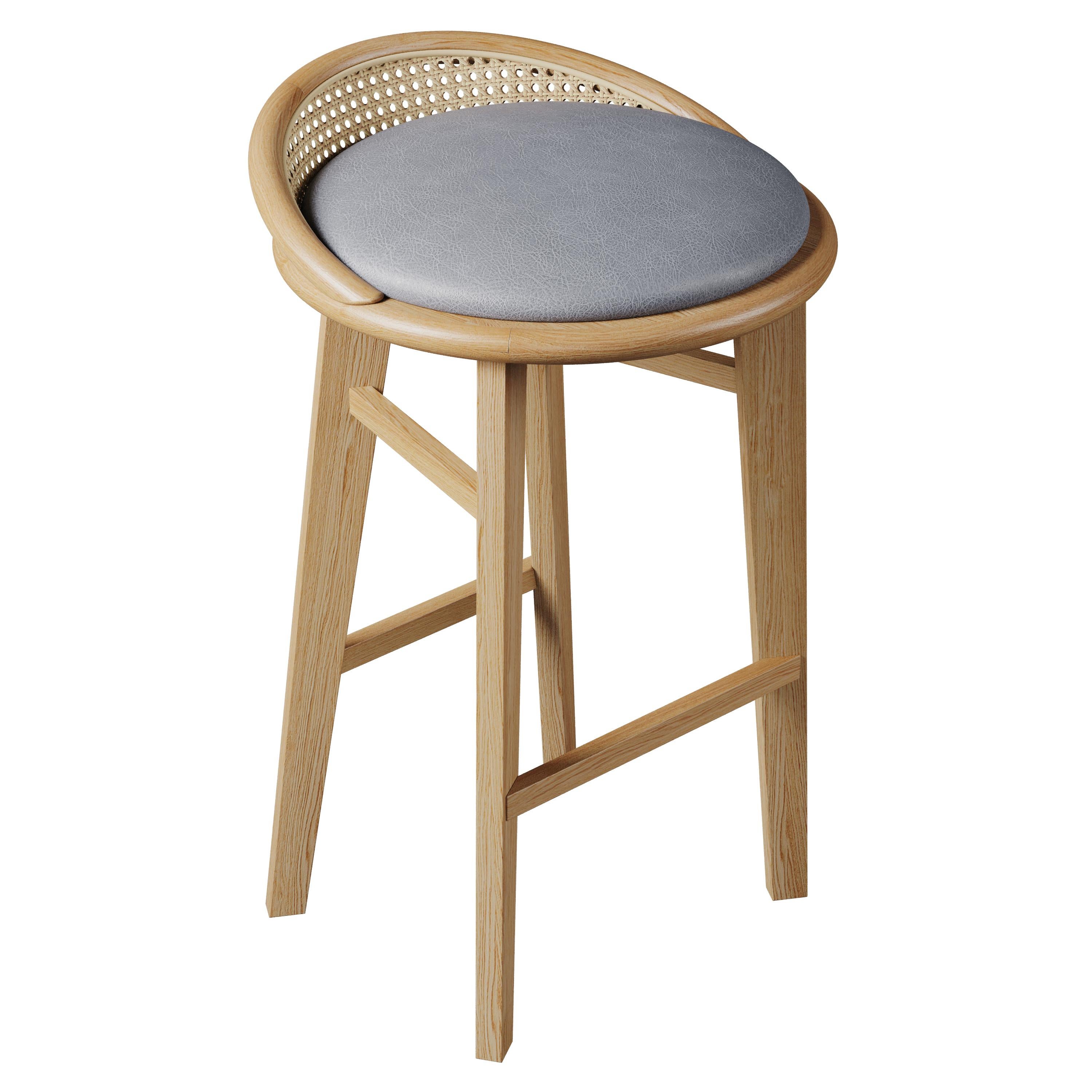 Noyer Tabouret de bar Brummell du 21e siècle en bois de noyer Fabriqué à la main au Portugal par Wood Tailors en vente