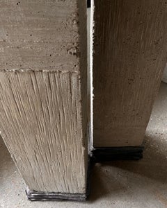 Scultura in cemento brutalista del XXI secolo - The Space Between di Eric Slayton