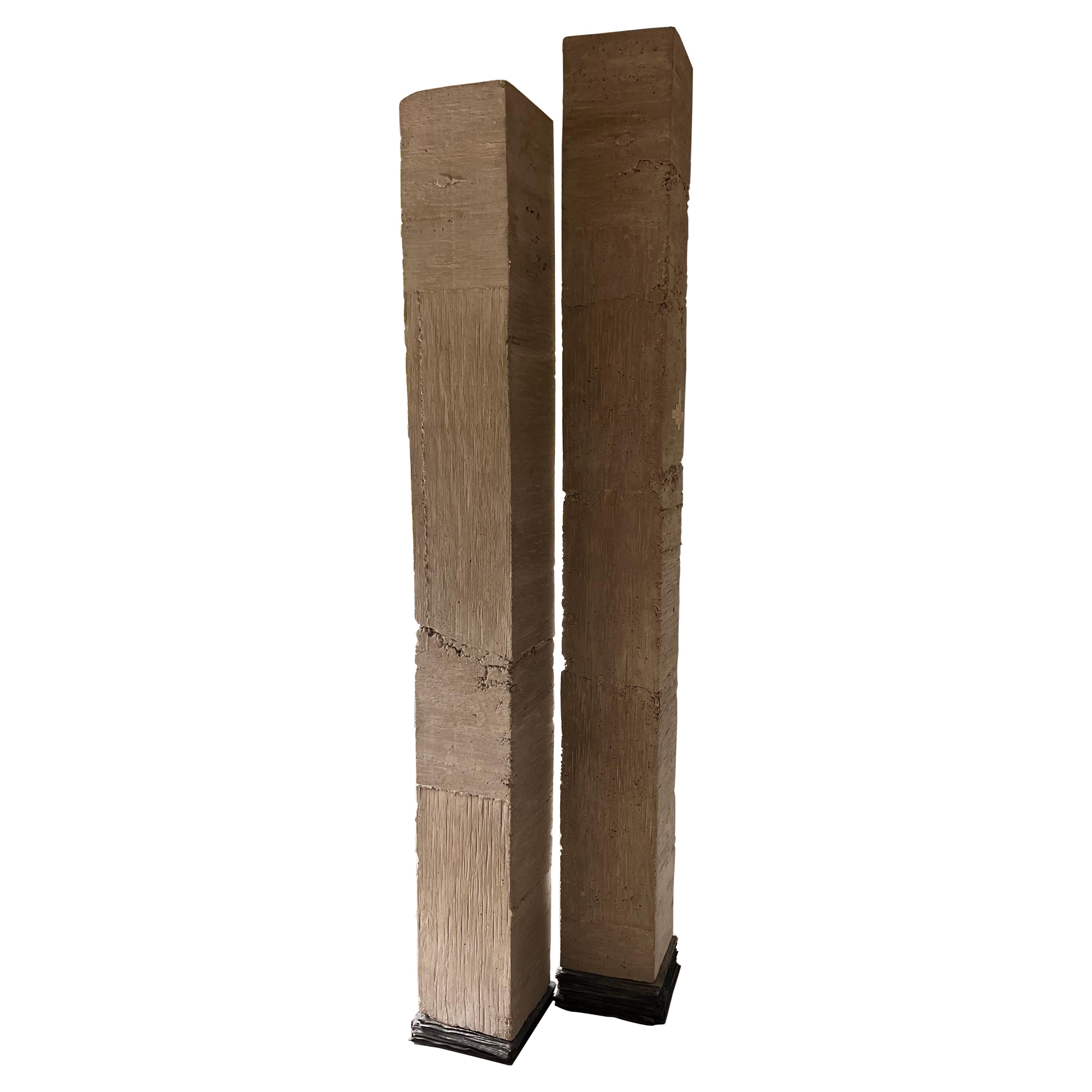 Brutalistische Betonskulptur des 21. Jahrhunderts – The Space Between von Eric Slayton im Angebot