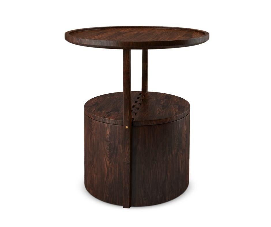 Burton side table's cellar look evokes Richard Burton’s genuine theatrical instinct. Richard Burton was a Welsh actor that was known in the theater and in the cinema. His memorable performances in Shakespearean plays made in a legend and one of the