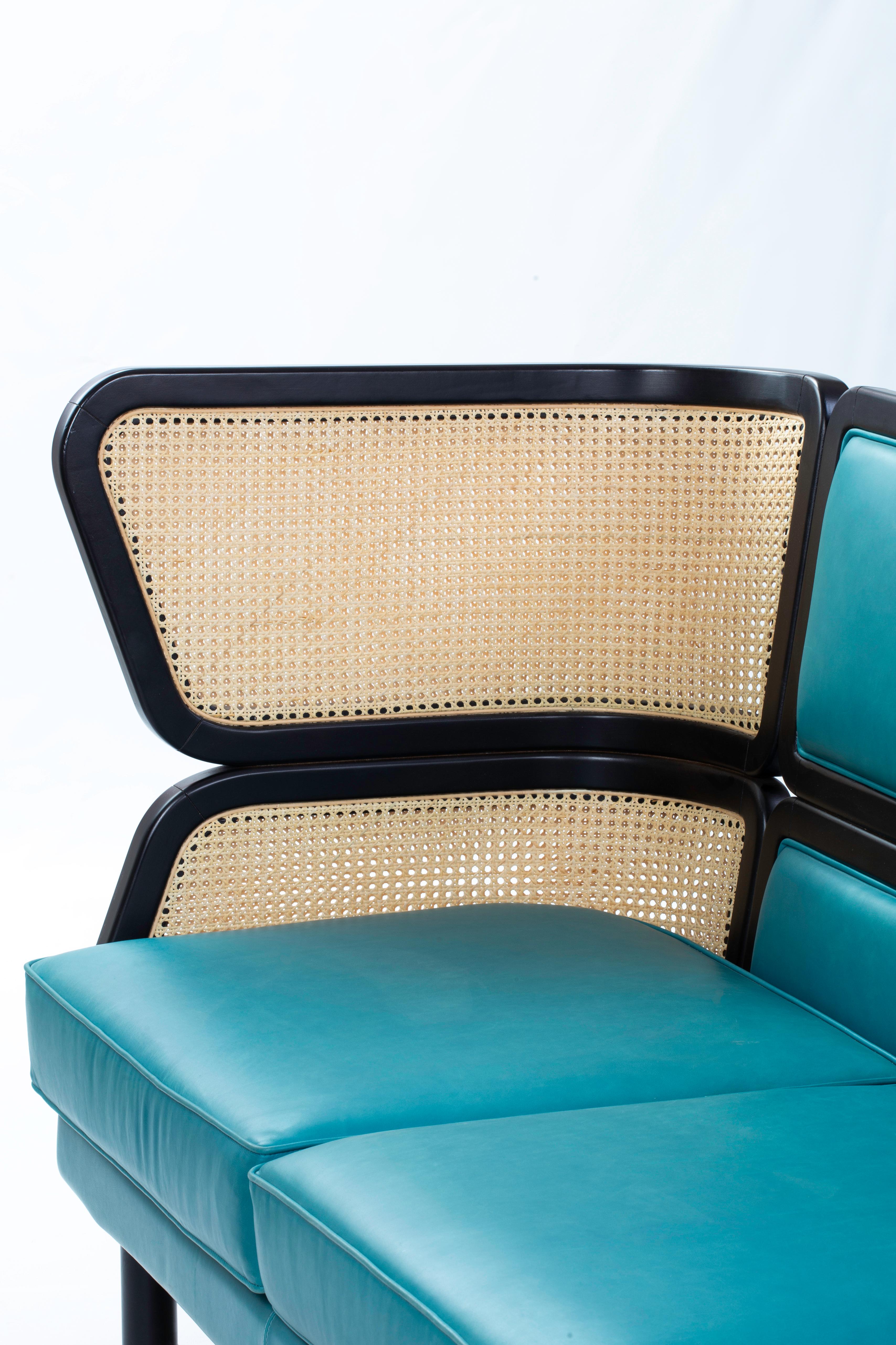Schmetterling-Sofa des 21. Jahrhunderts aus Leder, Wiener Stroh und Holz, hergestellt in Italien im Zustand „Gut“ im Angebot in Nocera Superiore, Campania