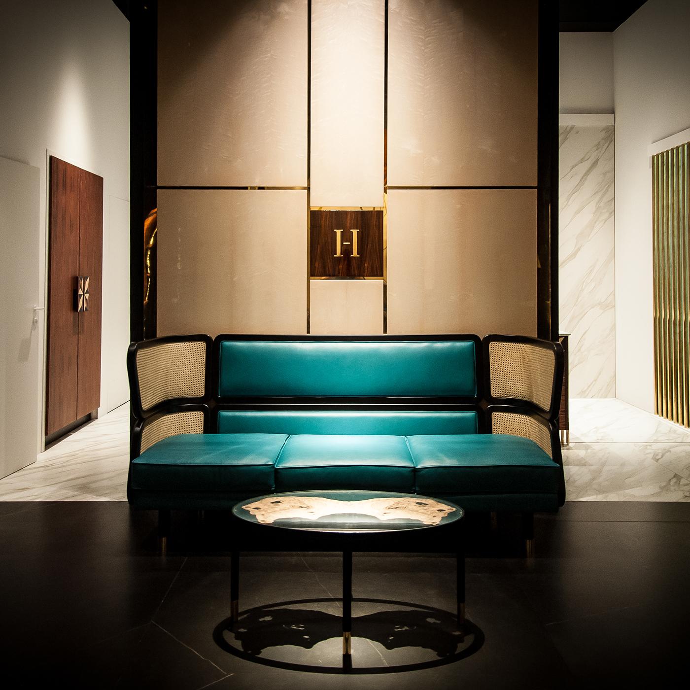 Schmetterling-Sofa des 21. Jahrhunderts aus Leder, Wiener Stroh und Holz, hergestellt in Italien im Angebot 3