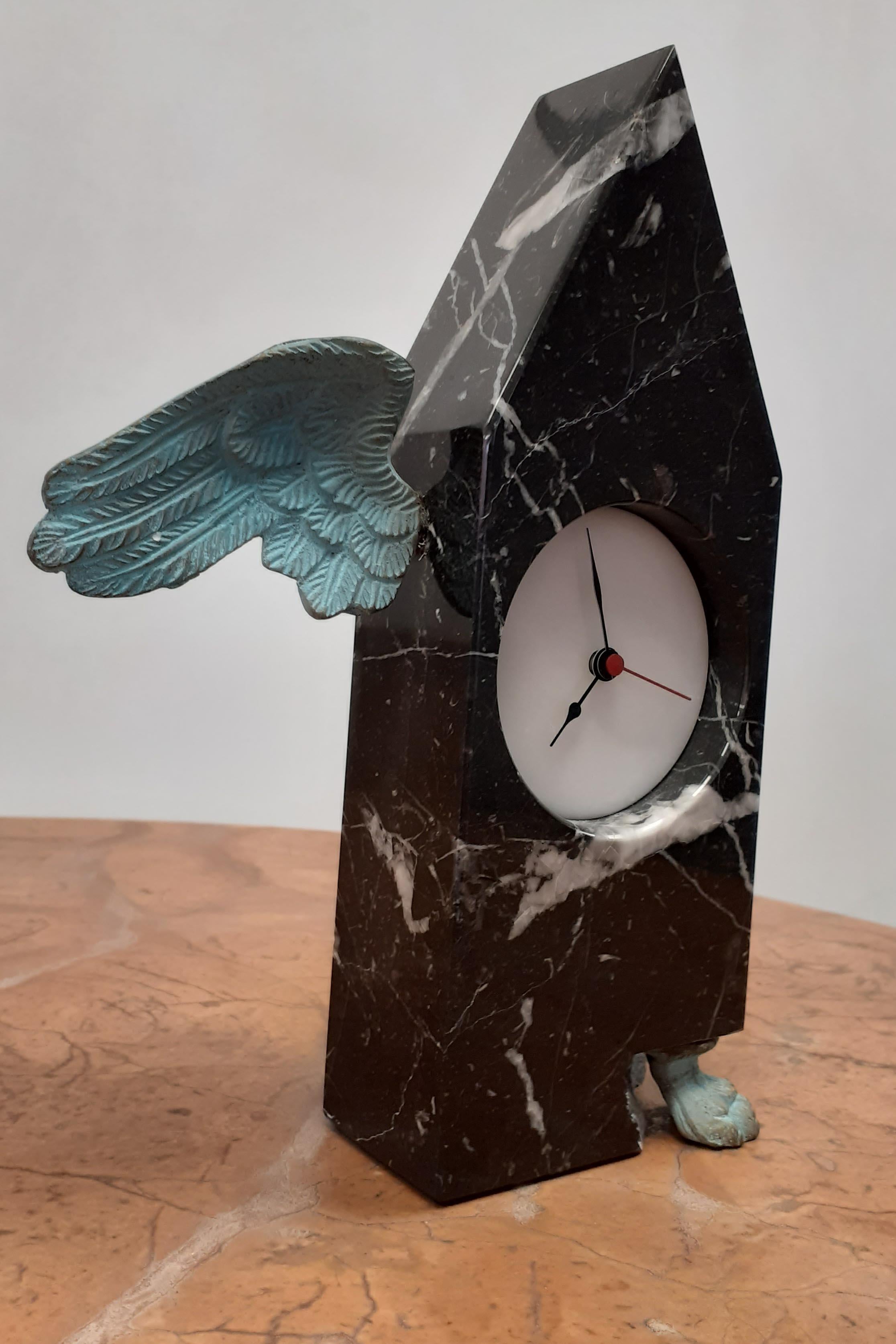 Hand-Crafted 21st Century by D.Palterer Marble and Metal Clock in Nero Marquina White Carrara For Sale
