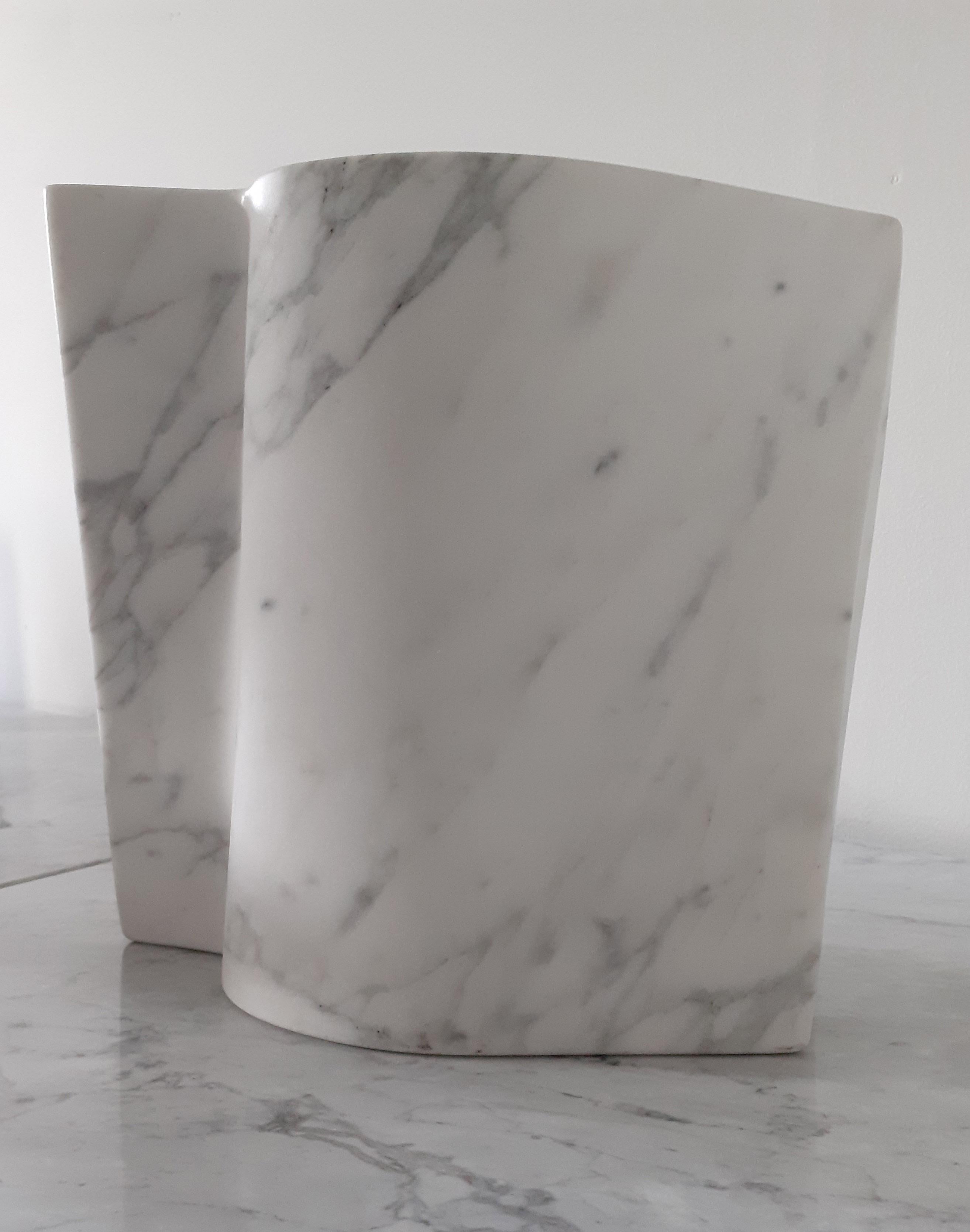 Modern 21st Century by E.Babled White Statuario Carrara Marble Sculpture Vase Garden For Sale