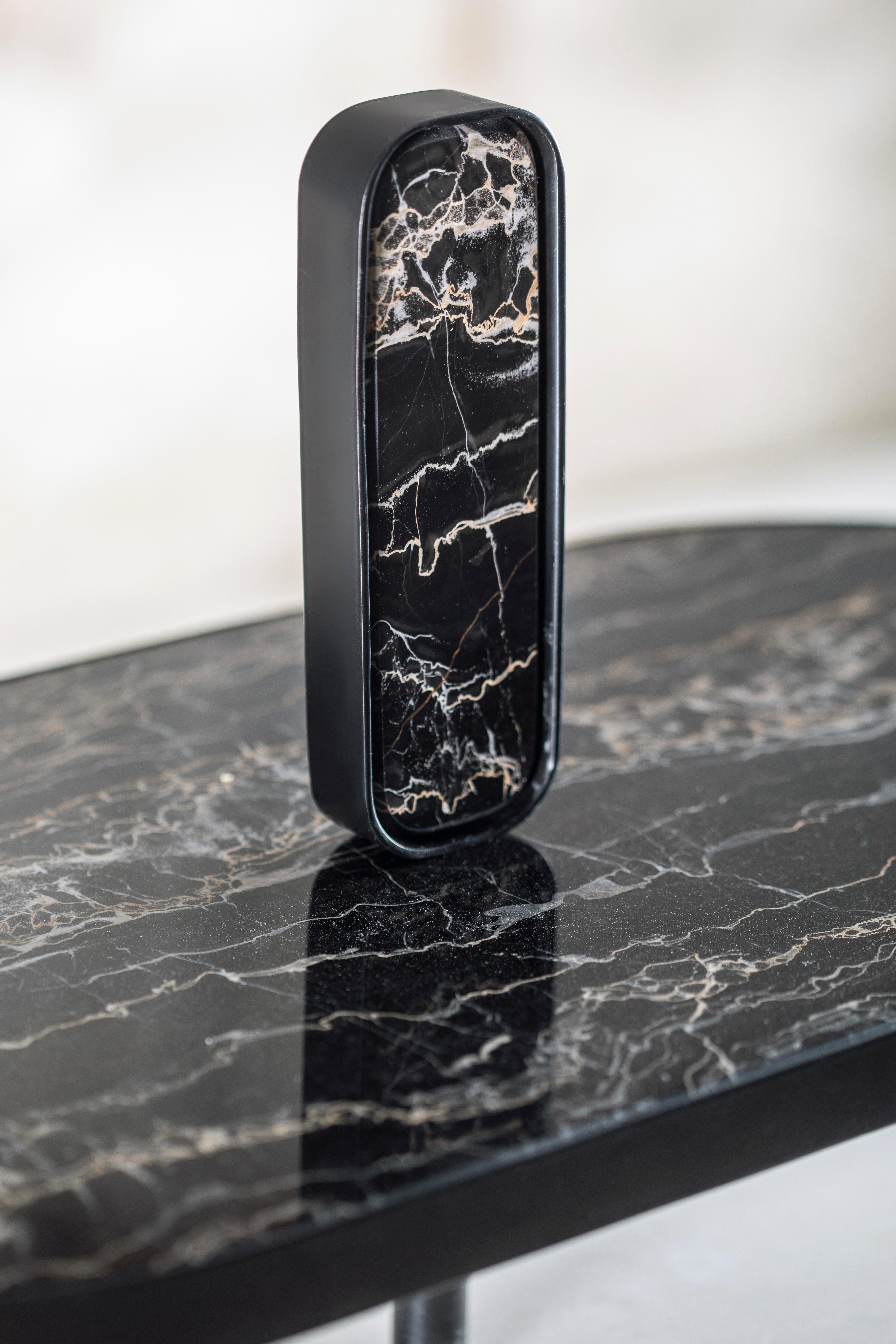 XXIe siècle et contemporain Table basse LITHEA/Maniace d'Elena Salmistraro en pierre naturelle blanche en vente