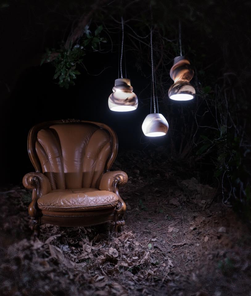 XXIe siècle et contemporain Lampe à suspension Calacatta Charlotte, 21e siècle par Feix & Merlin en vente