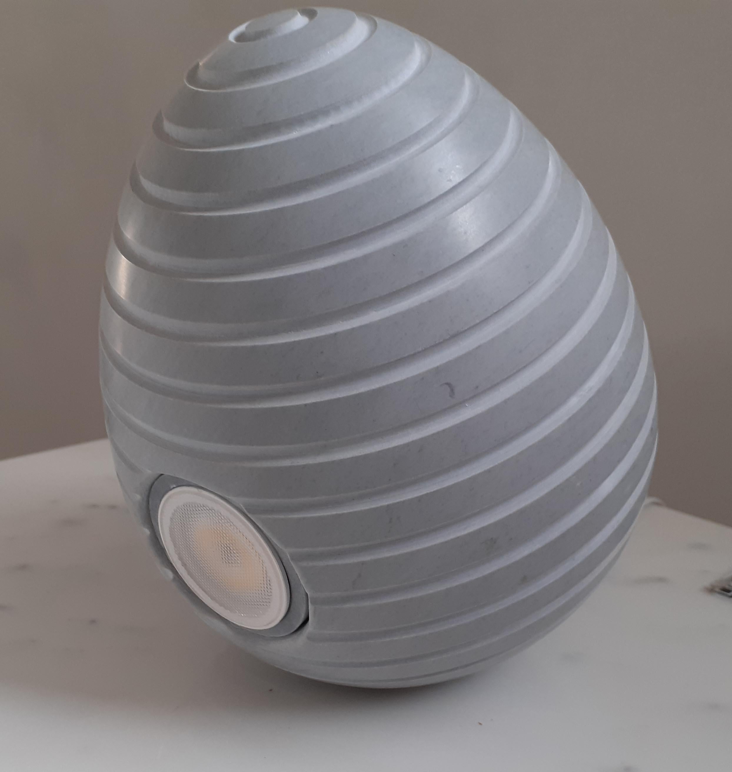 Marble lamp designed by Arch. Michele de Lucchi & Philippe Nigro
Materials: Bardiglio Perla, Statuario Up
Size: Diameter 16 x 40 height Indoor model
Designed by: M. De Lucchi & P. Nigro.