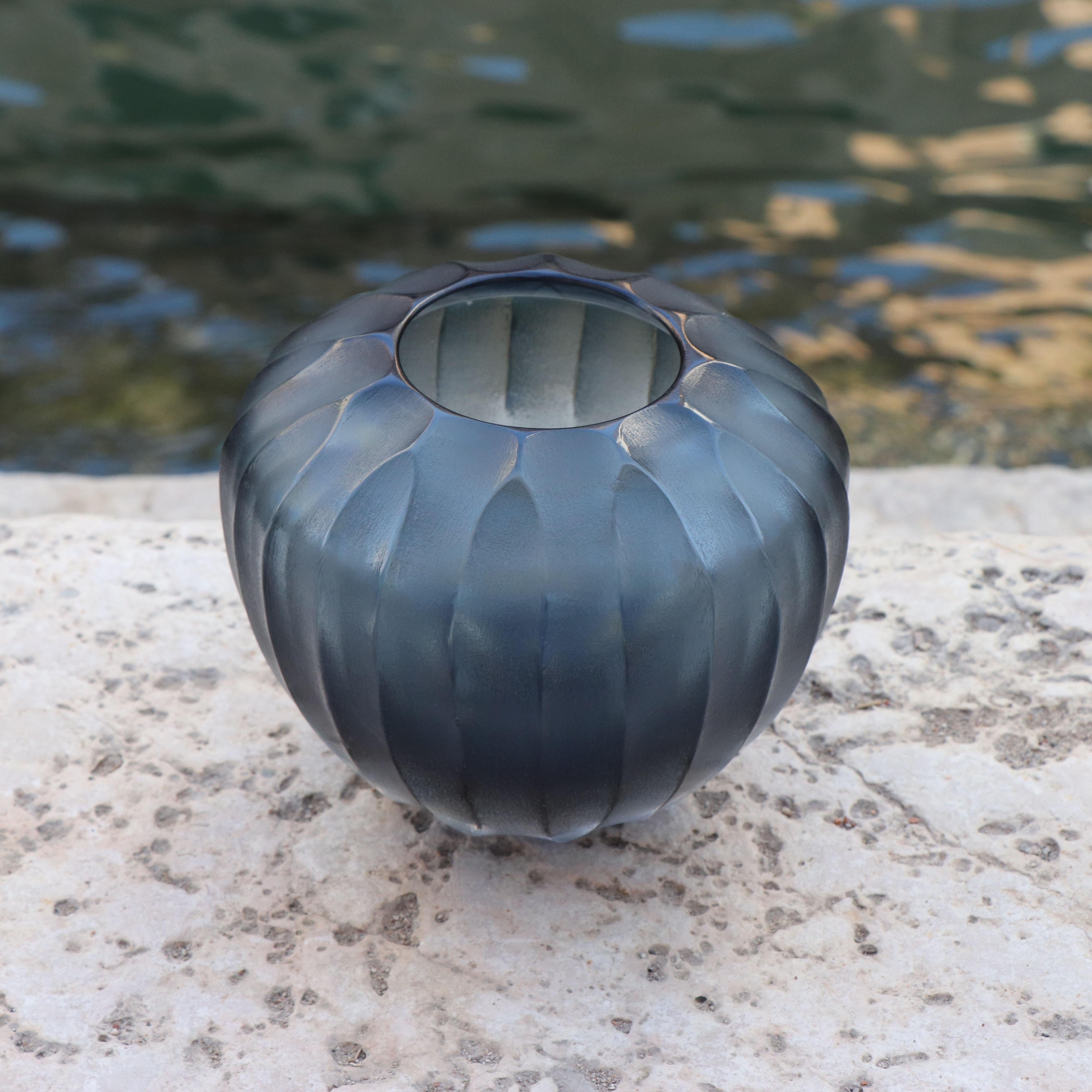 Modern 21st Century by Micheluzzi Glass Goccia Ocean Blue Vase Handmade Murano Glass For Sale