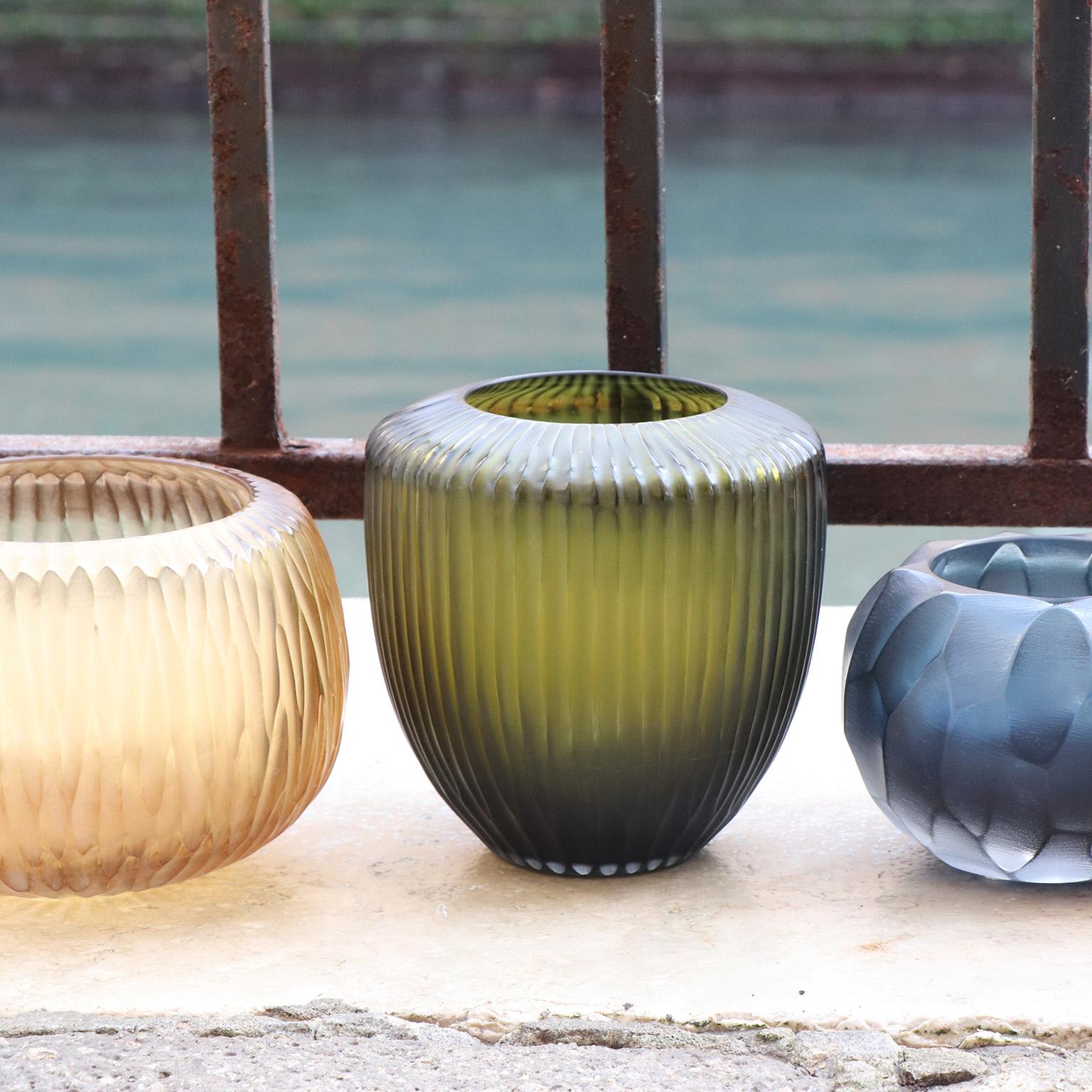 21st Century by Micheluzzi Glass Goccia Olive Green Vase Handmade Murano Glass In New Condition In Venice, IT