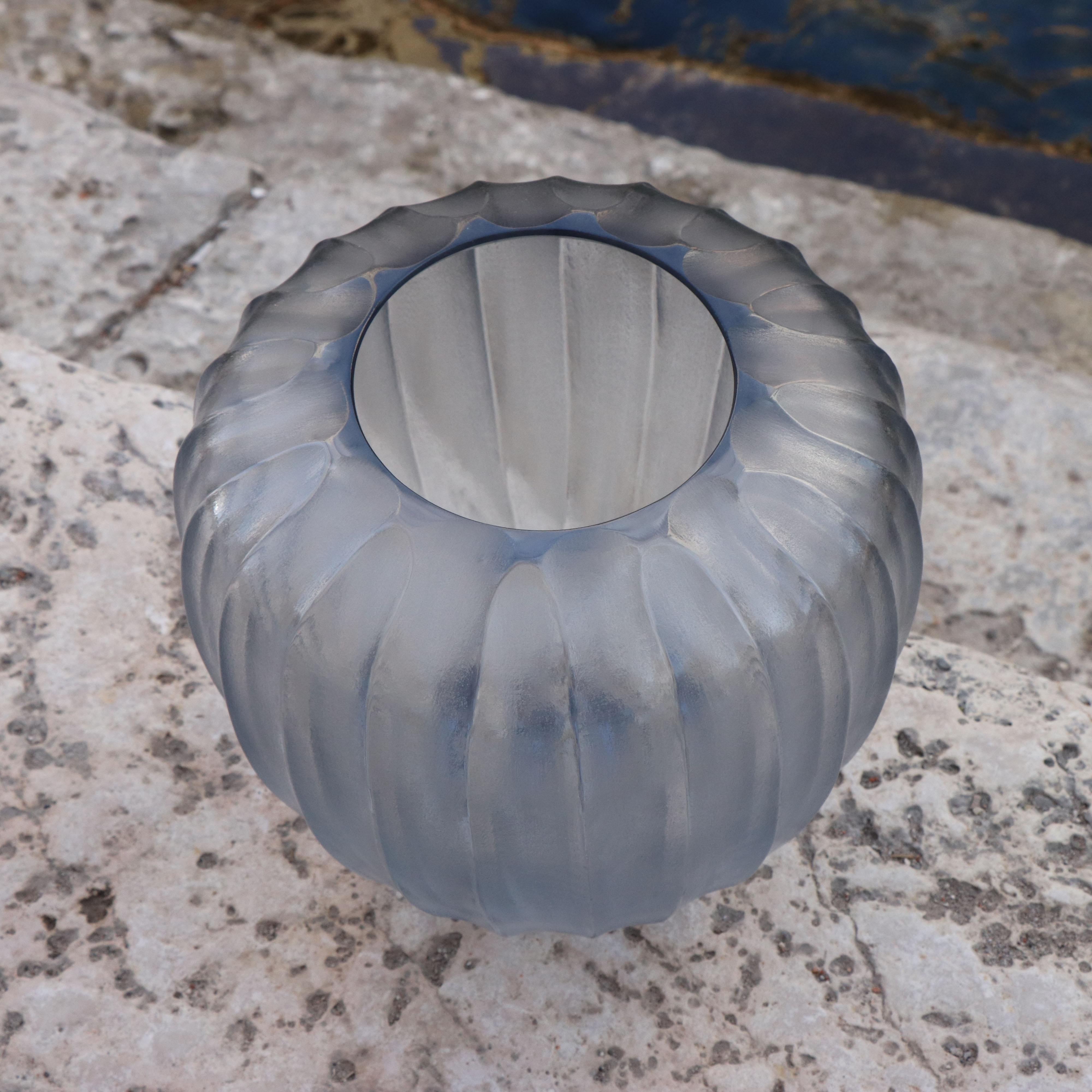 21st Century by Micheluzzi Glass Goccia Silver Grey Vase Handmade Murano Glass In New Condition In Venice, IT