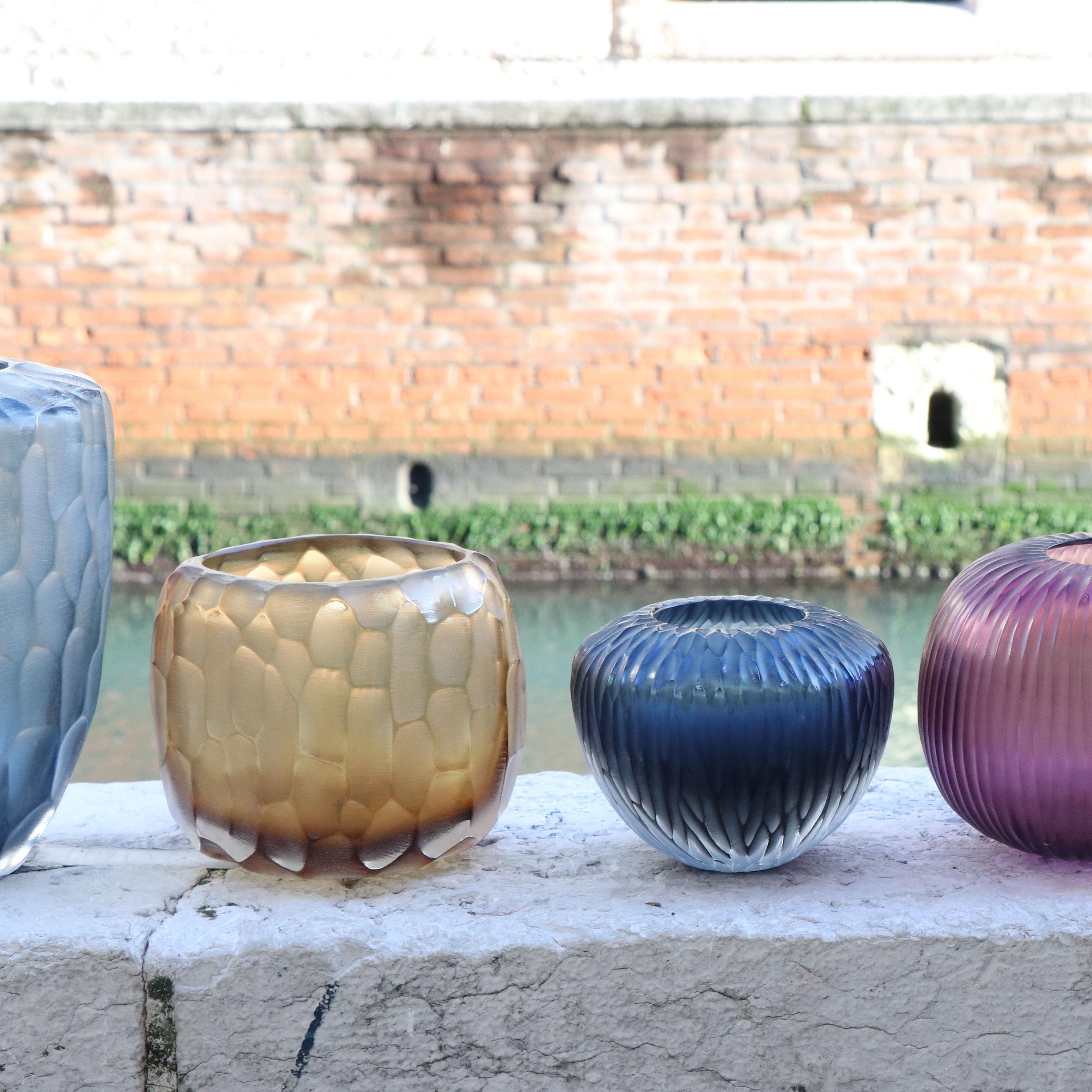 21st Century by Micheluzzi Glass Pozzo Honey Vase Handmade Murano Glass For Sale 3